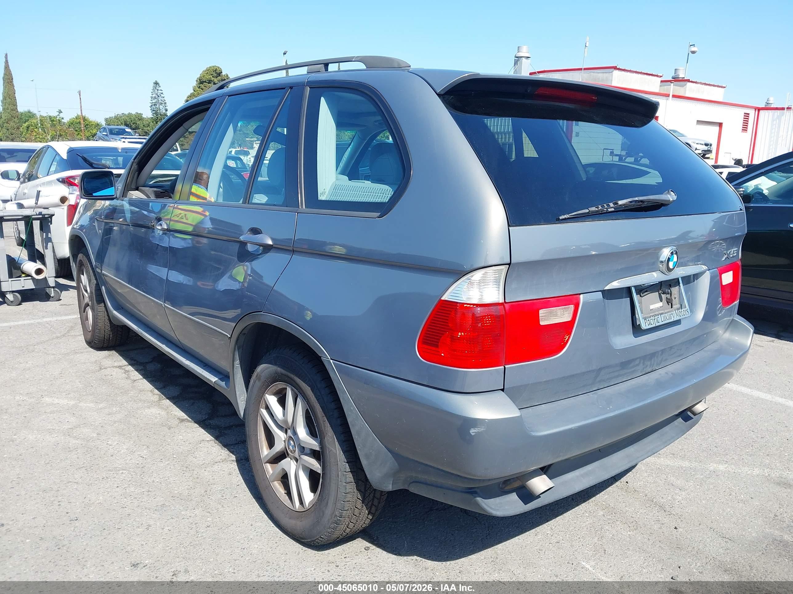 BMW X5 image 3