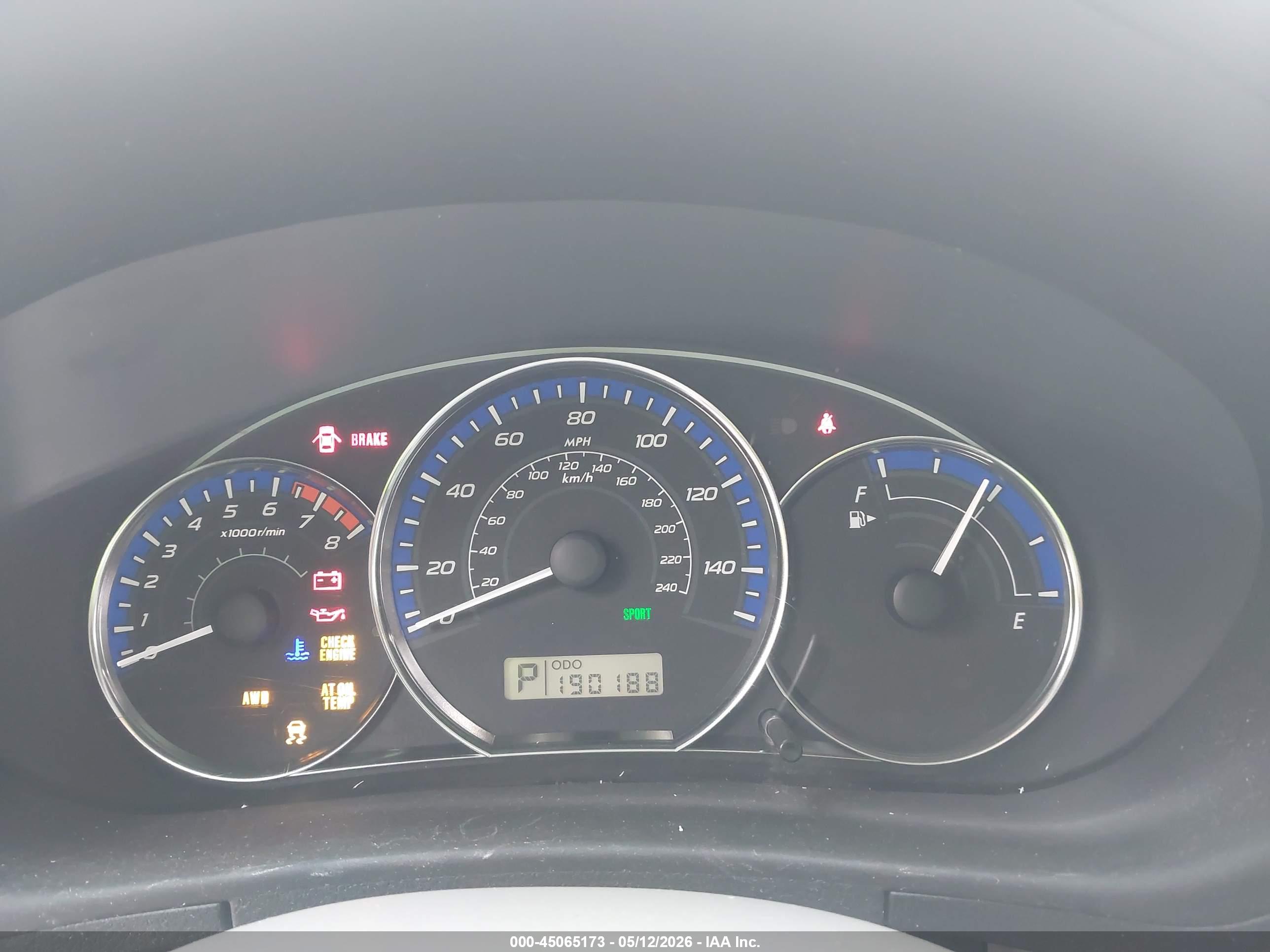 SUBARU FORESTER image 7