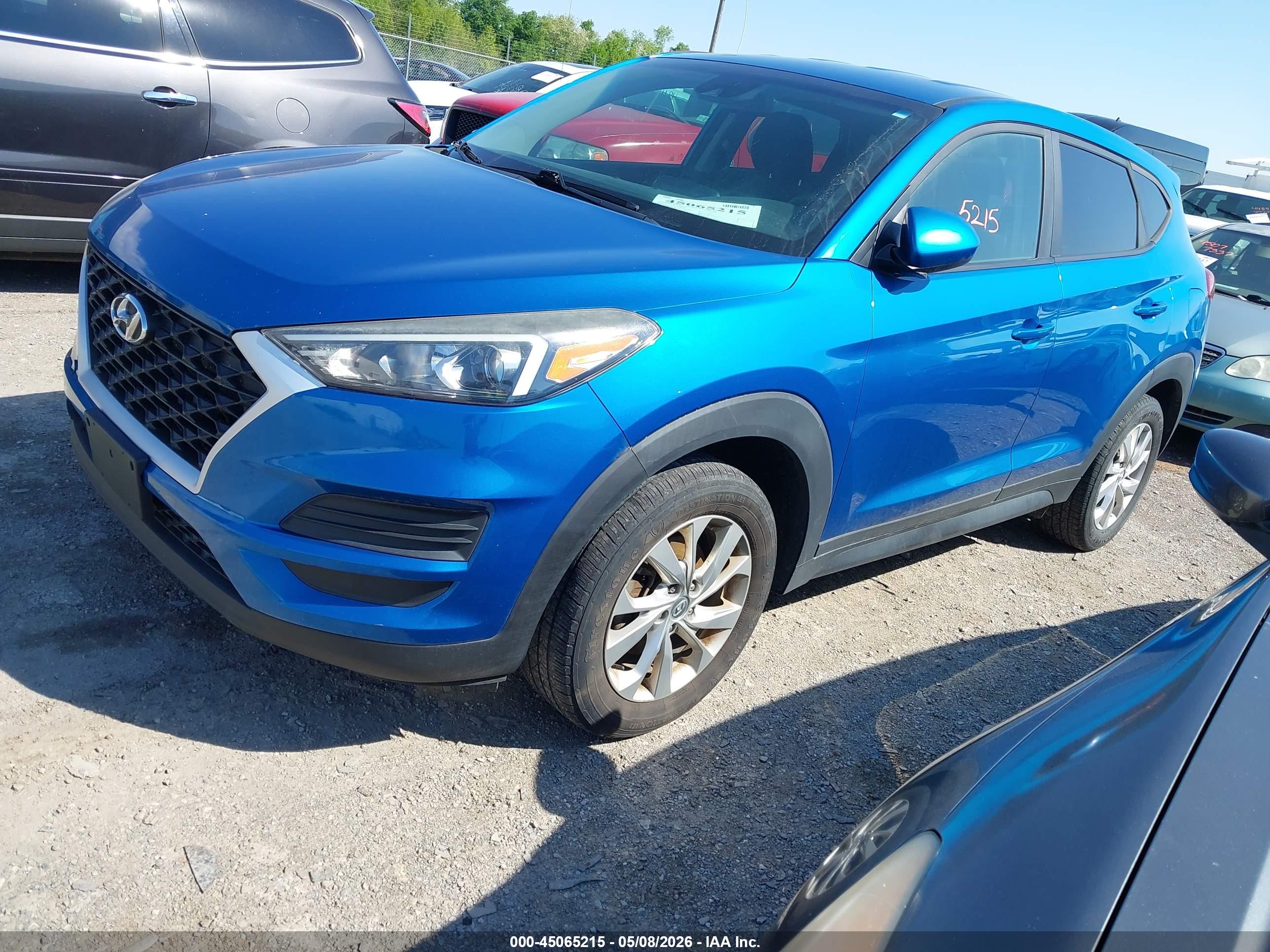HYUNDAI TUCSON image 2