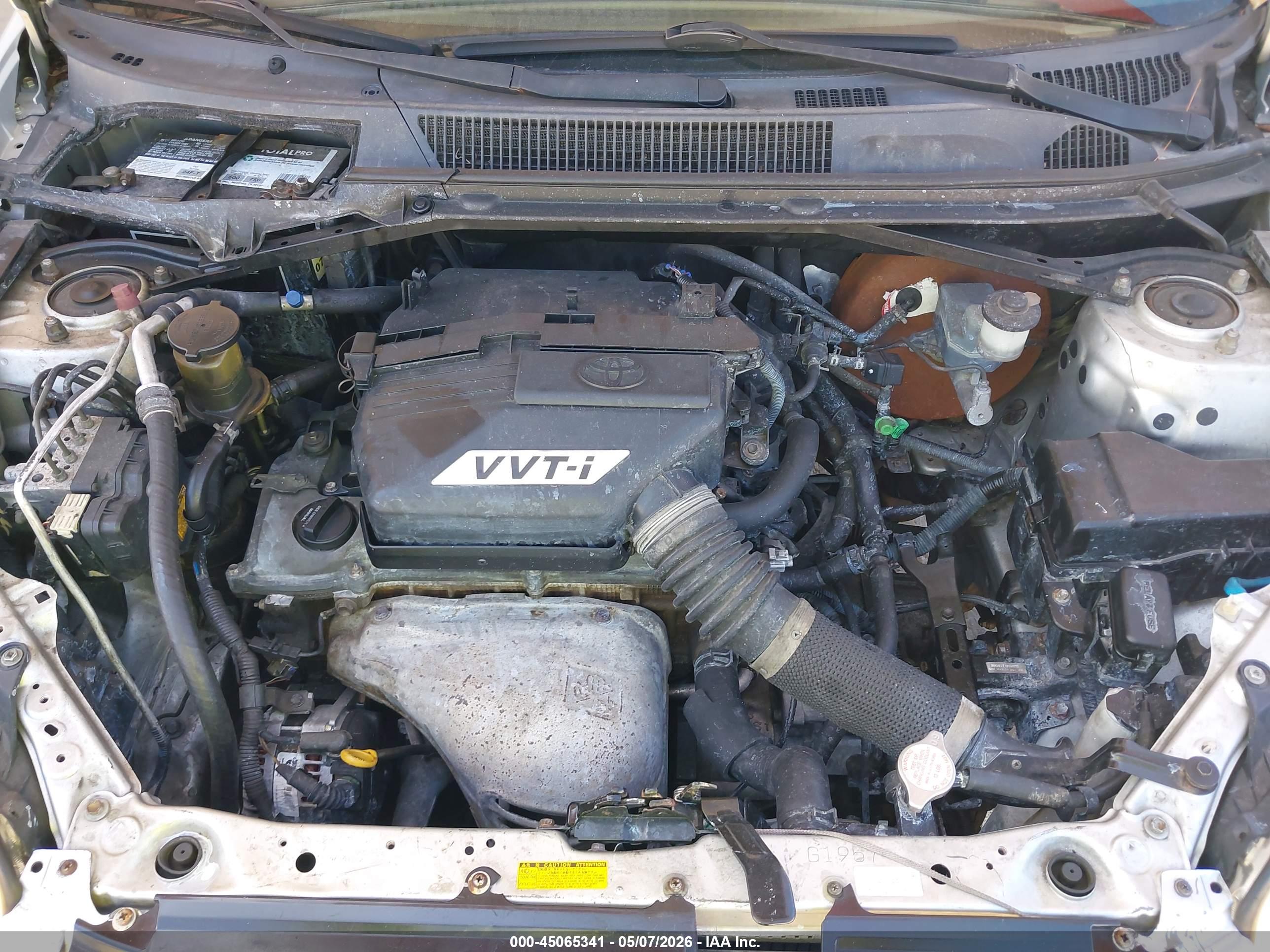 TOYOTA RAV4 image 10