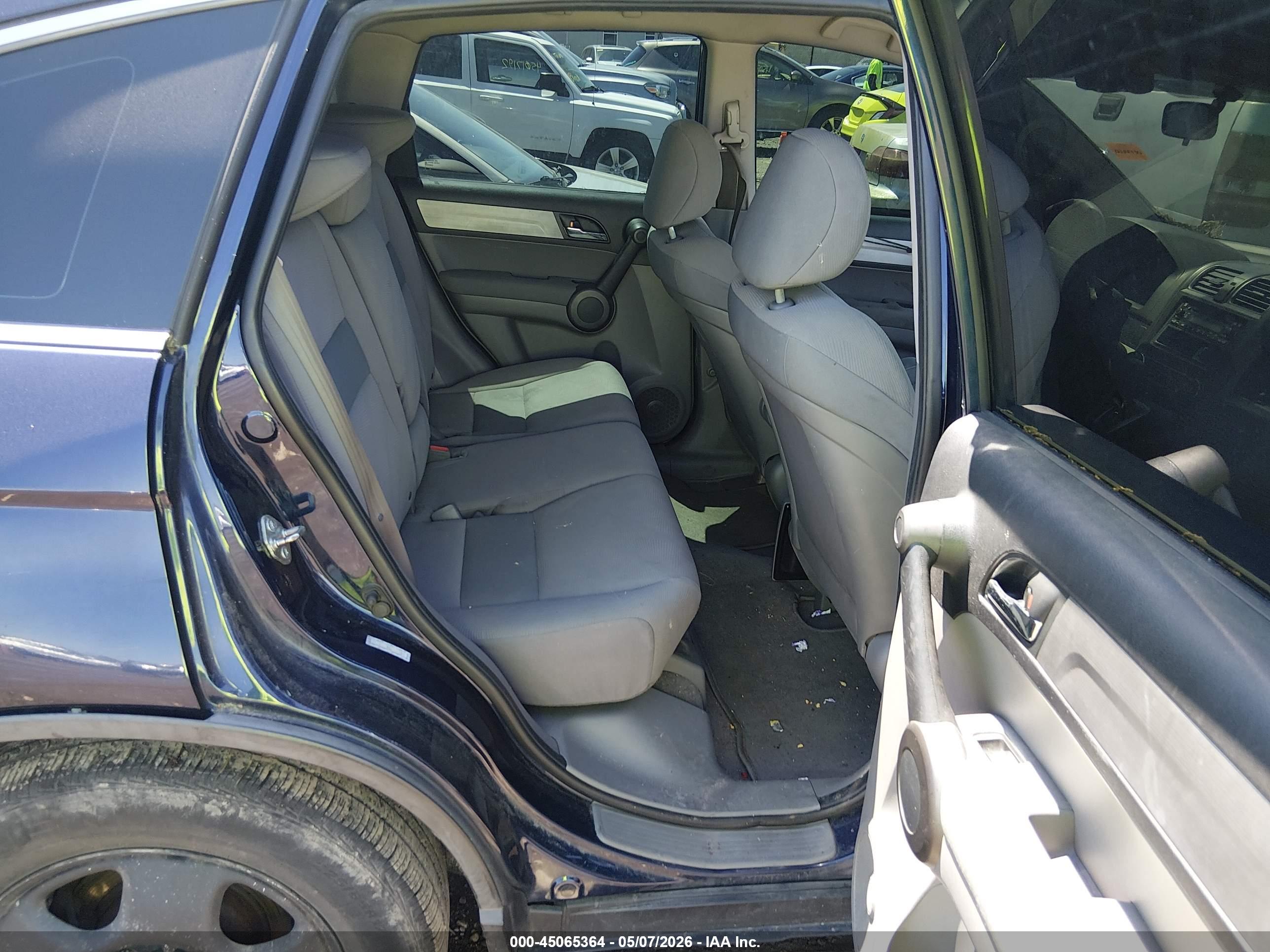 HONDA CR-V image 8