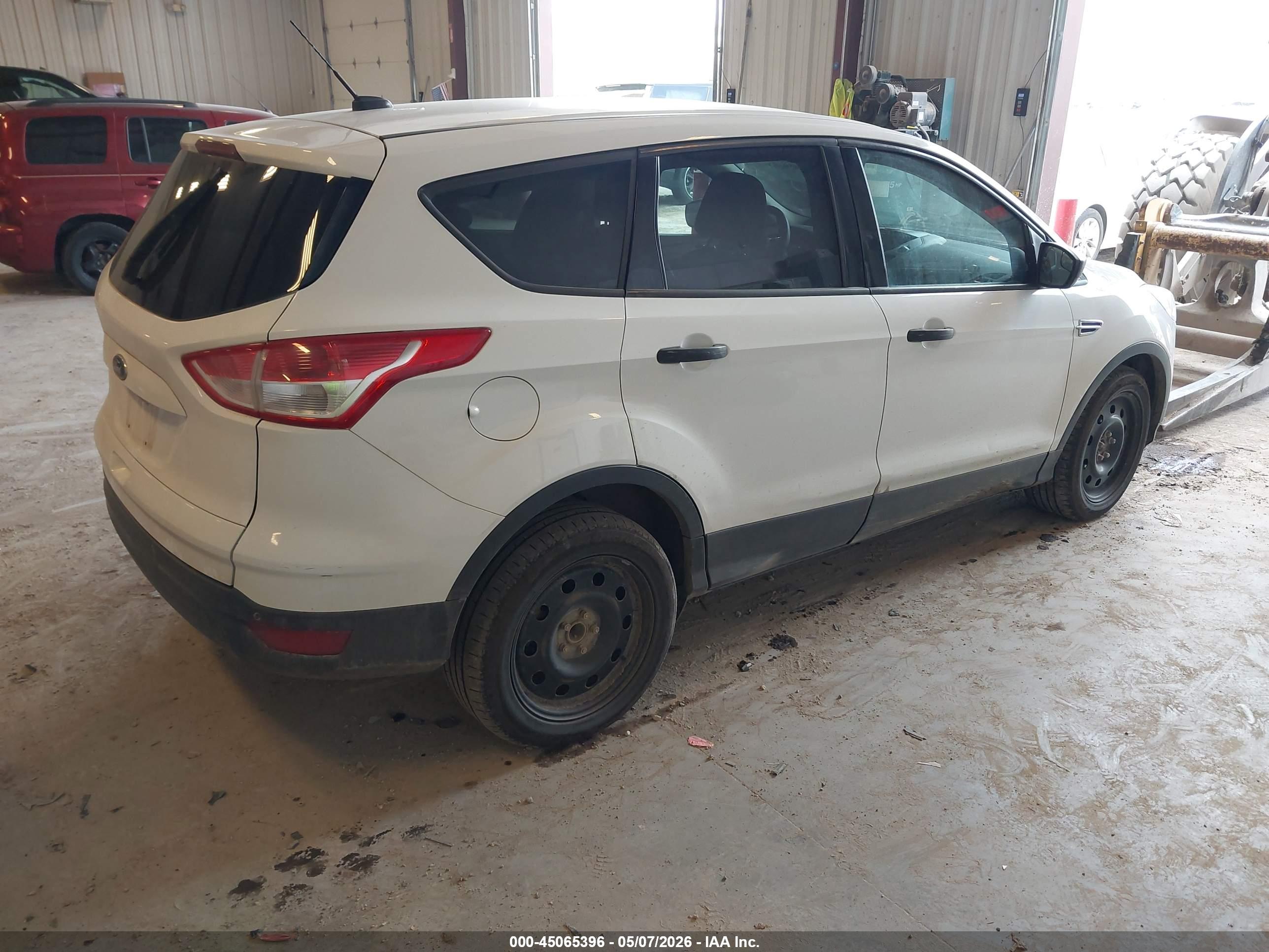 FORD ESCAPE image 4