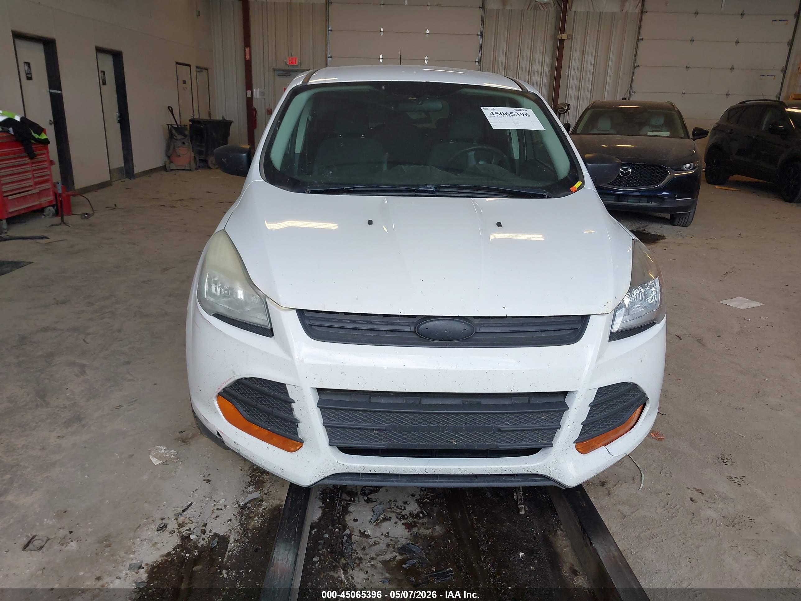 FORD ESCAPE image 6