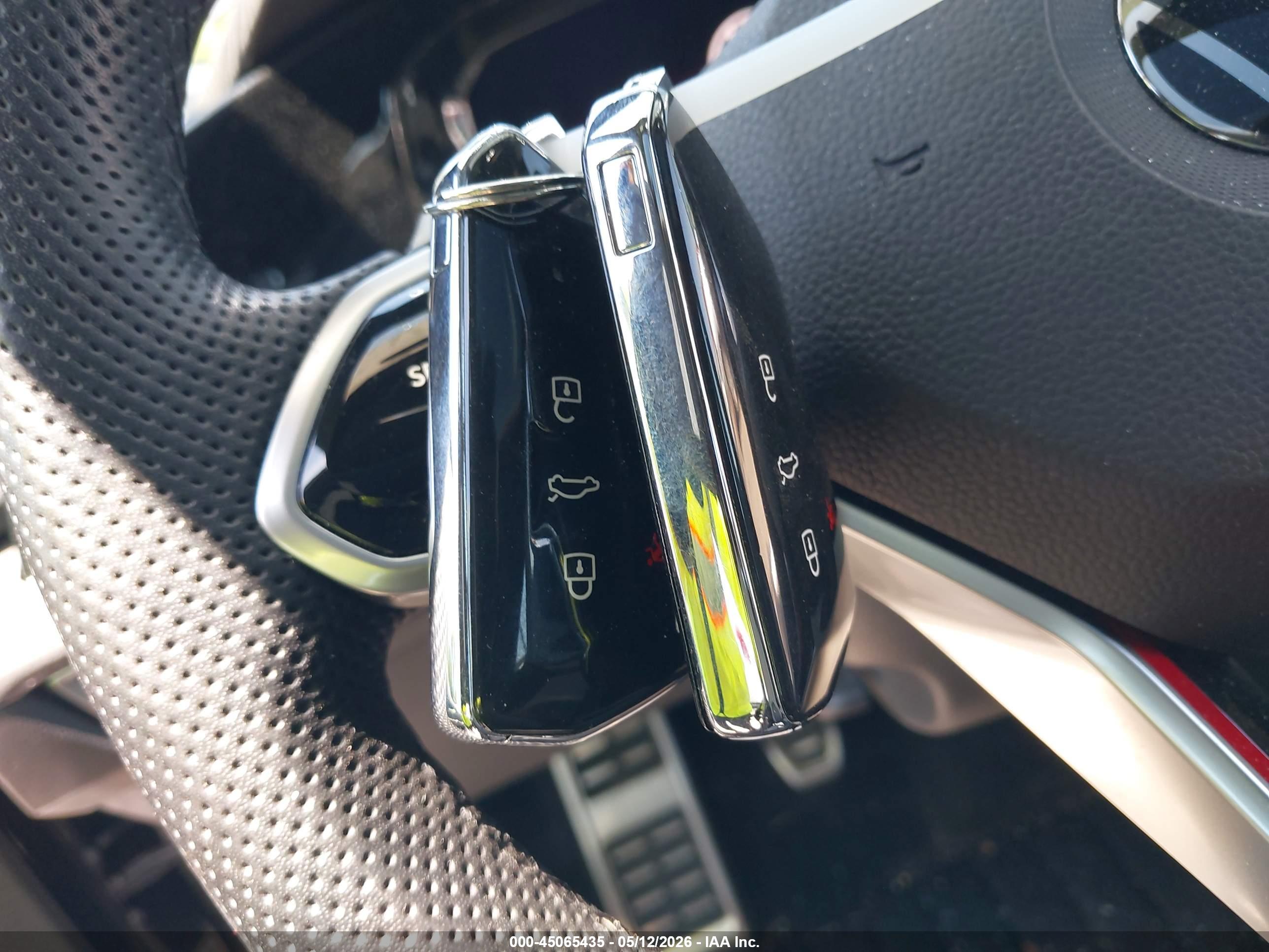 VOLKSWAGEN GOLF image 11