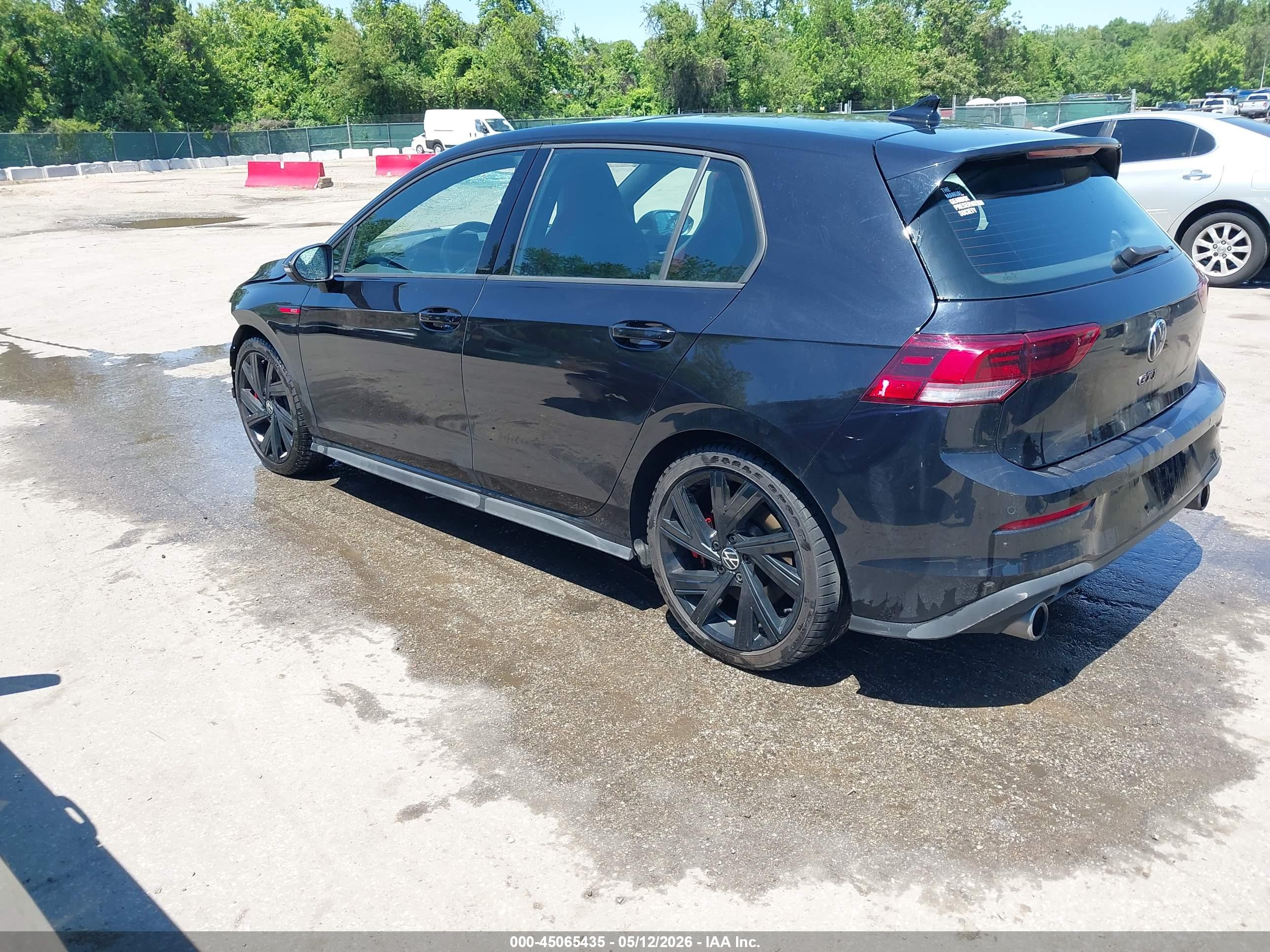VOLKSWAGEN GOLF image 3
