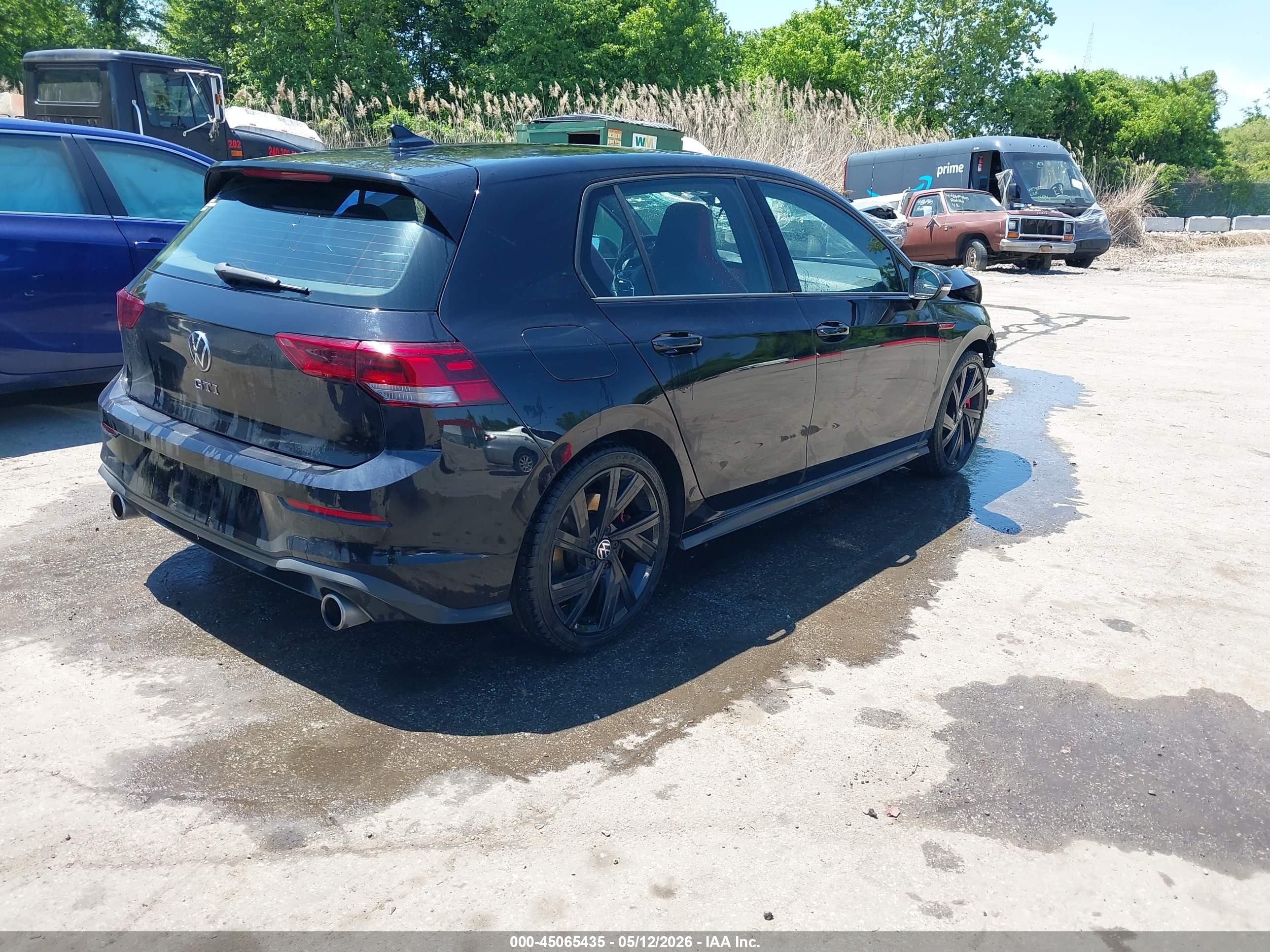VOLKSWAGEN GOLF image 4