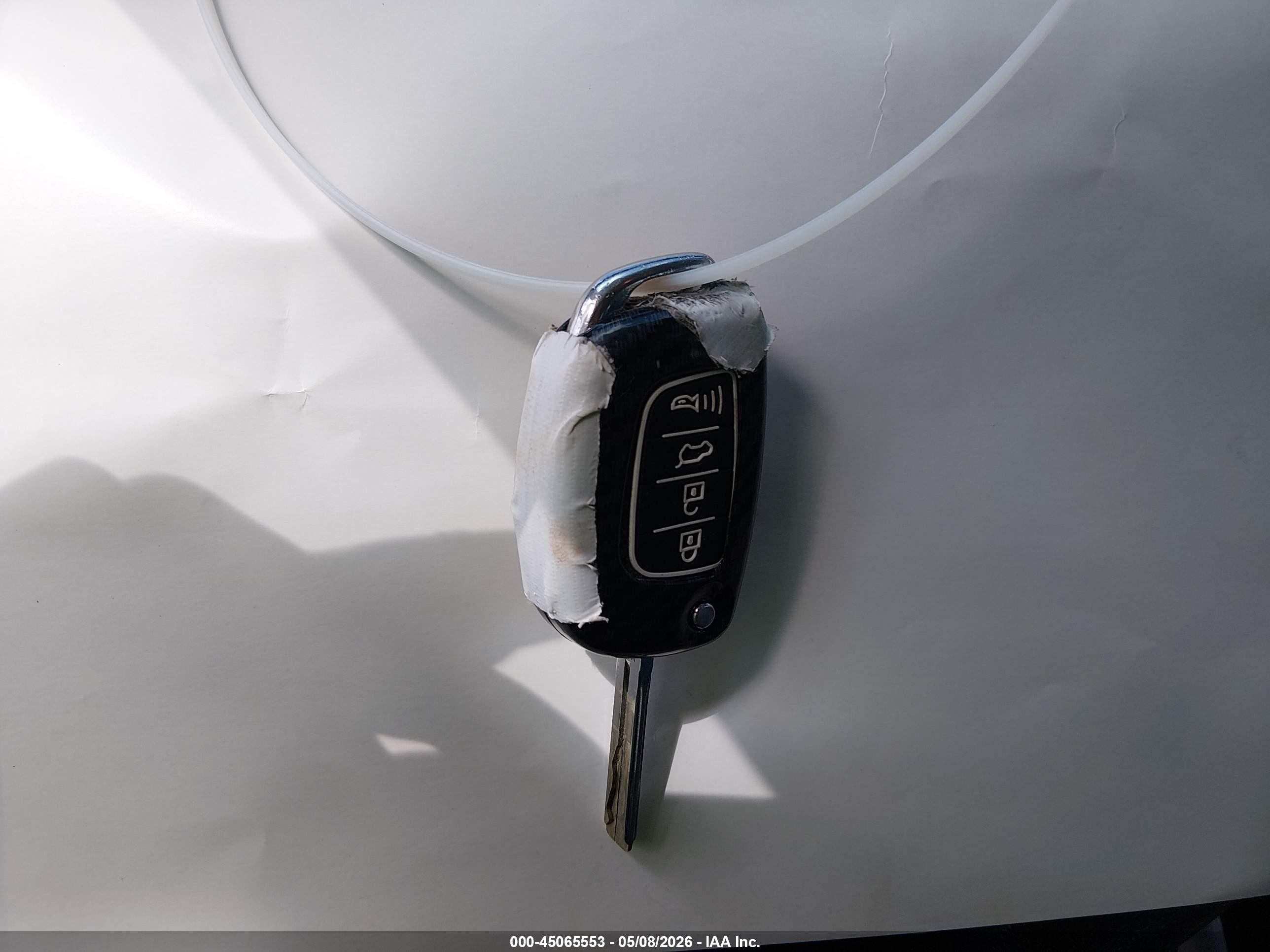 HYUNDAI SONATA image 11