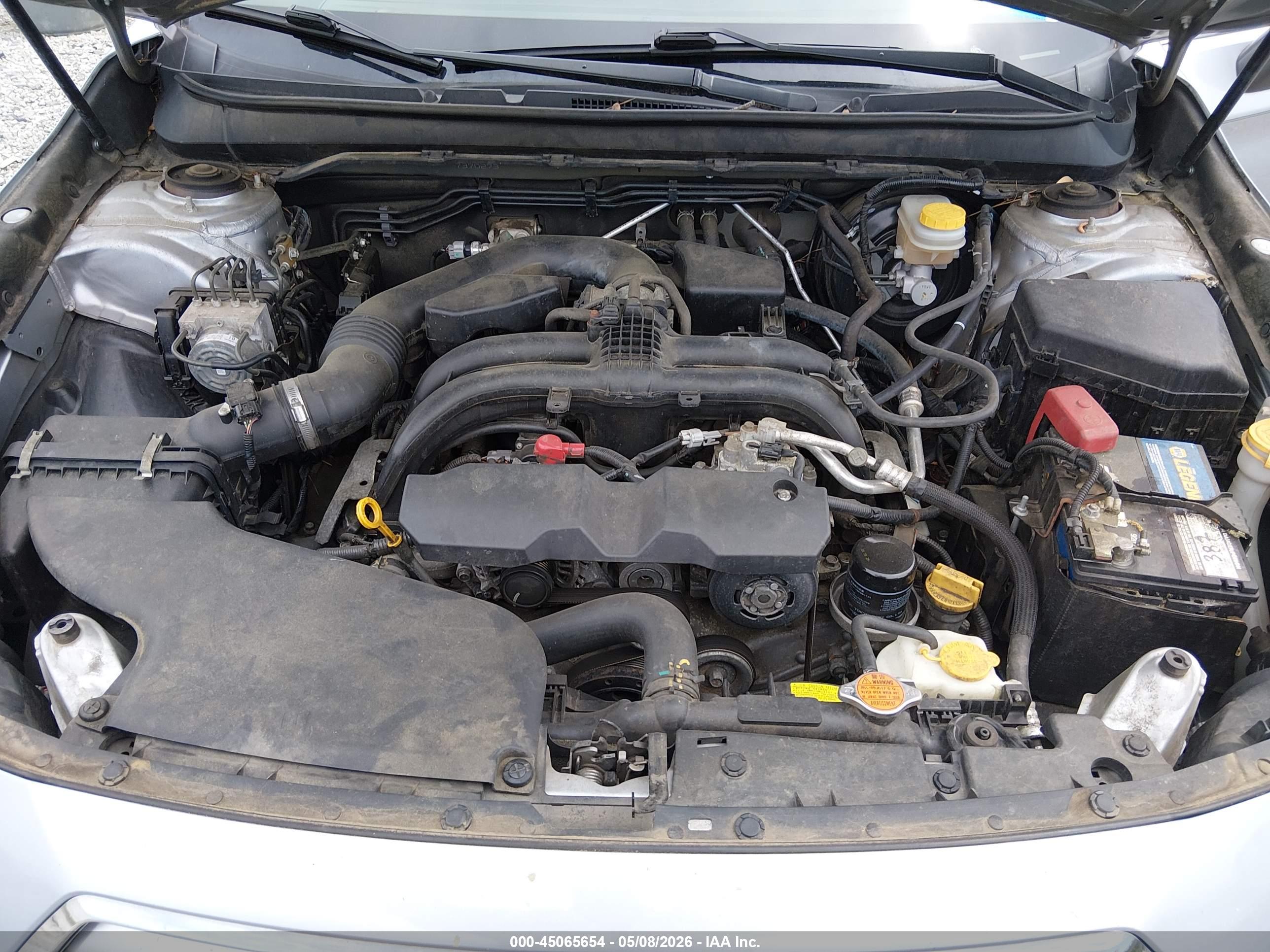 SUBARU OUTBACK image 10