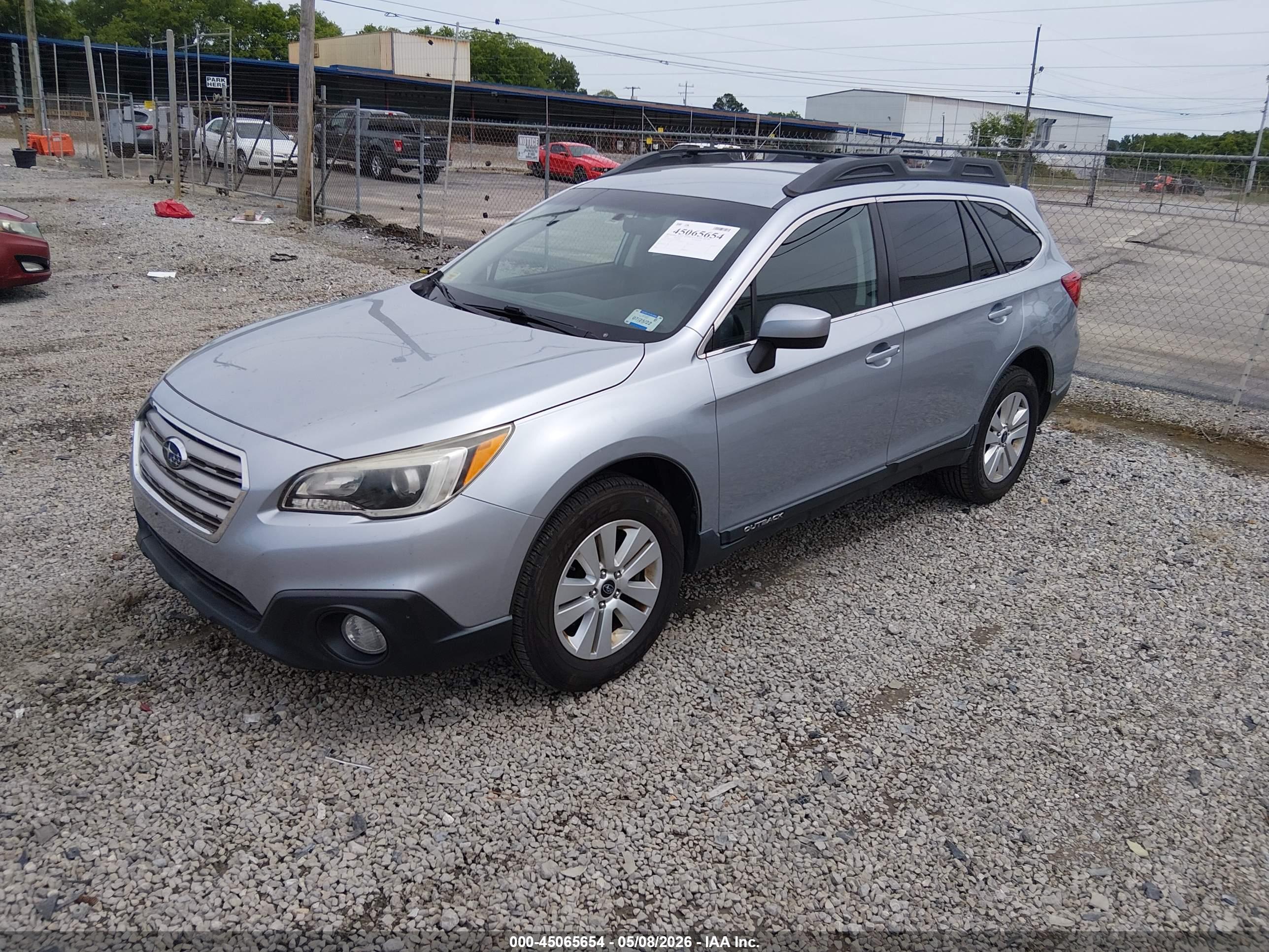 SUBARU OUTBACK image 2