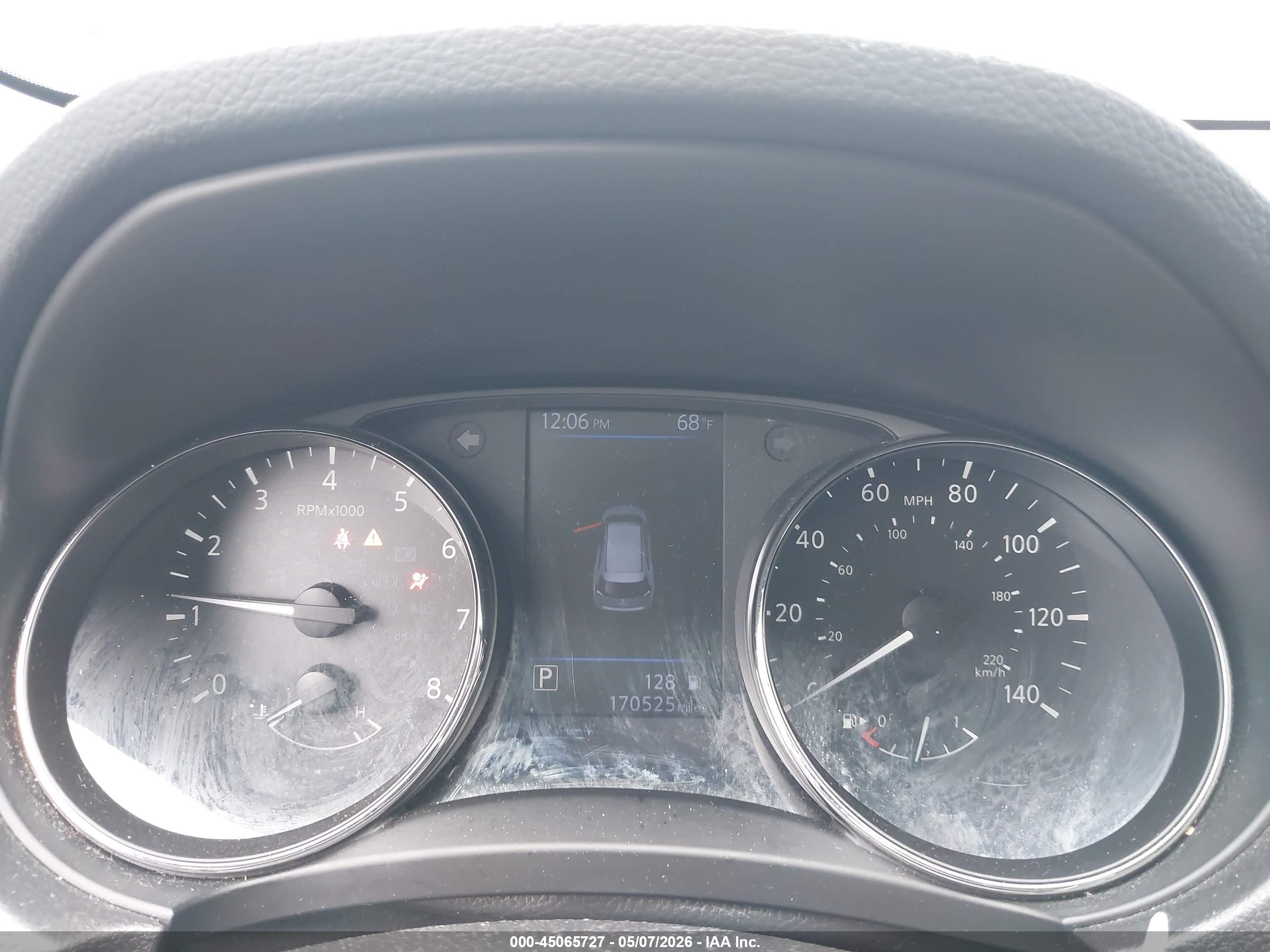 NISSAN ROGUE image 7