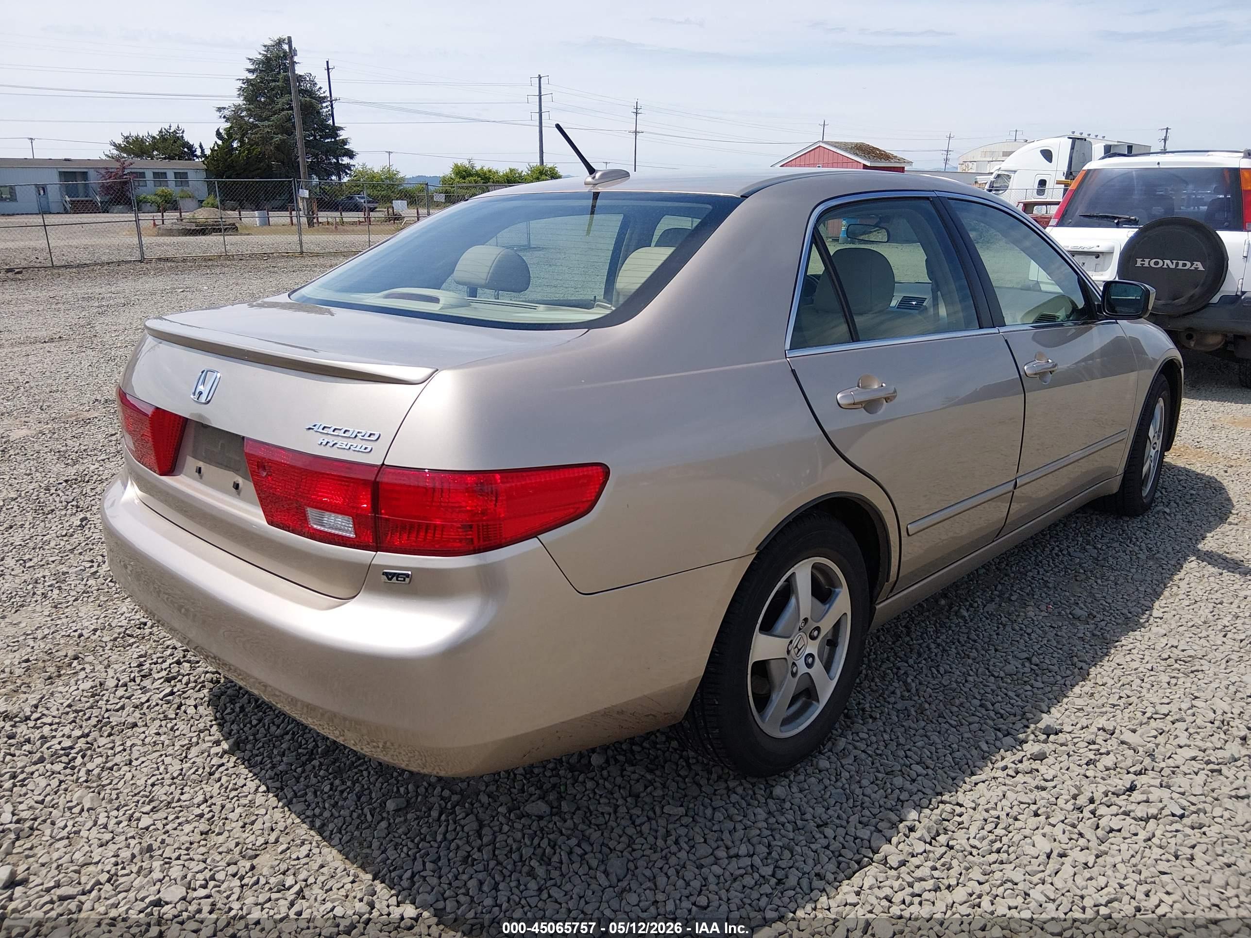 HONDA ACCORD image 4