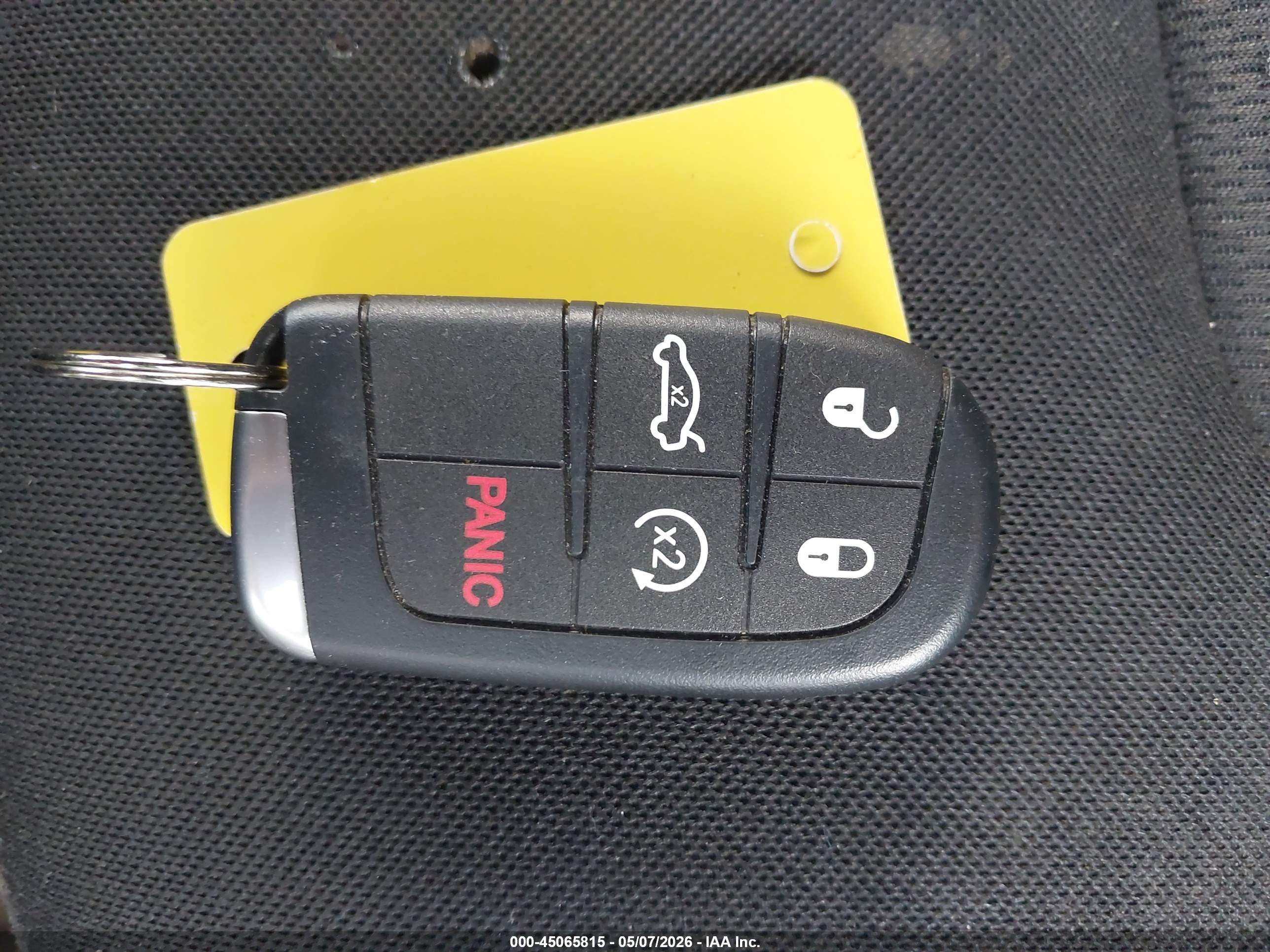JEEP RENEGADE image 11