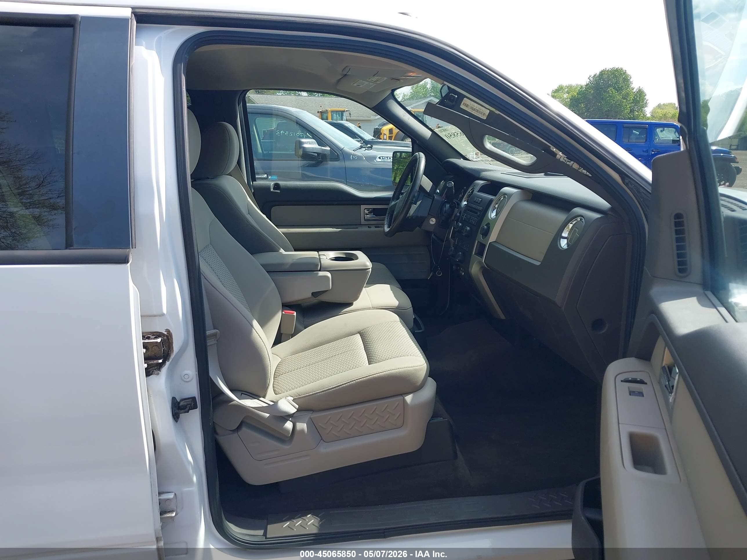 FORD F-150 image 5