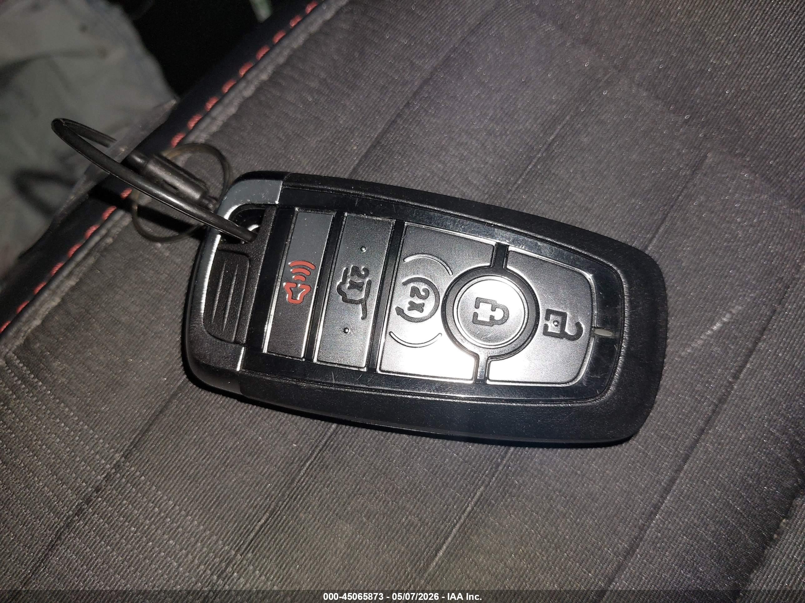 FORD EXPLORER image 11
