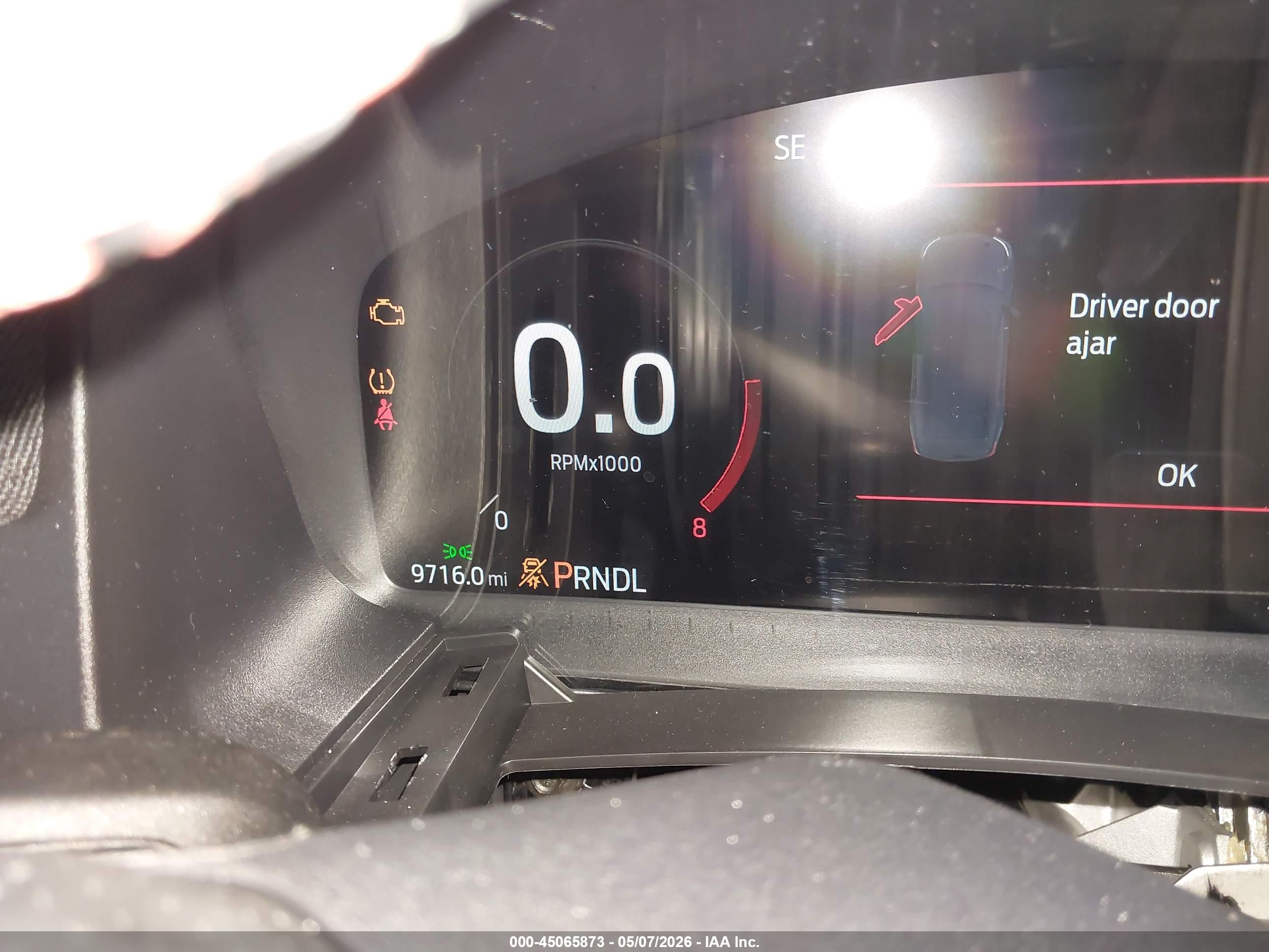 FORD EXPLORER image 7