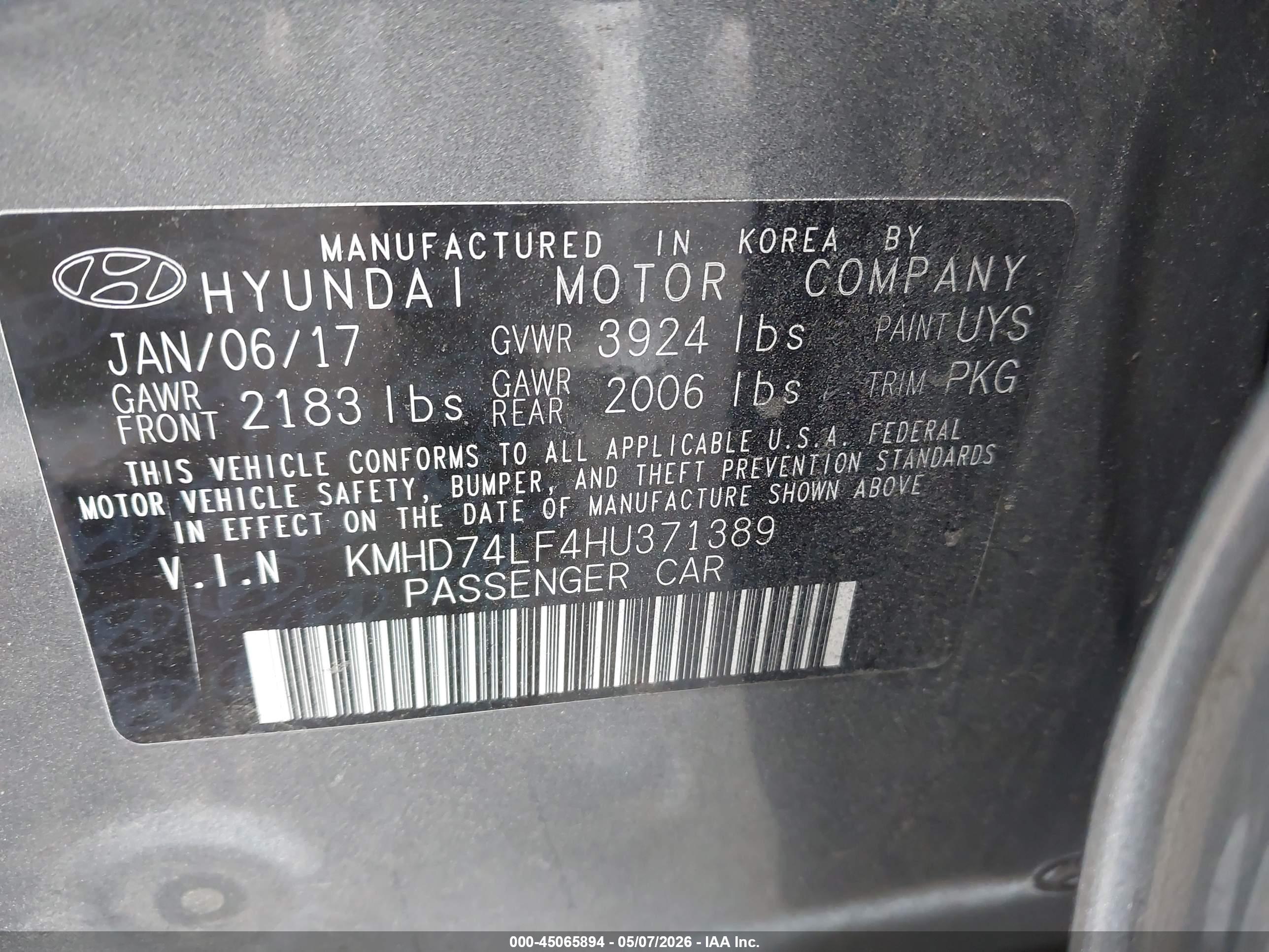 HYUNDAI ELANTRA image 9