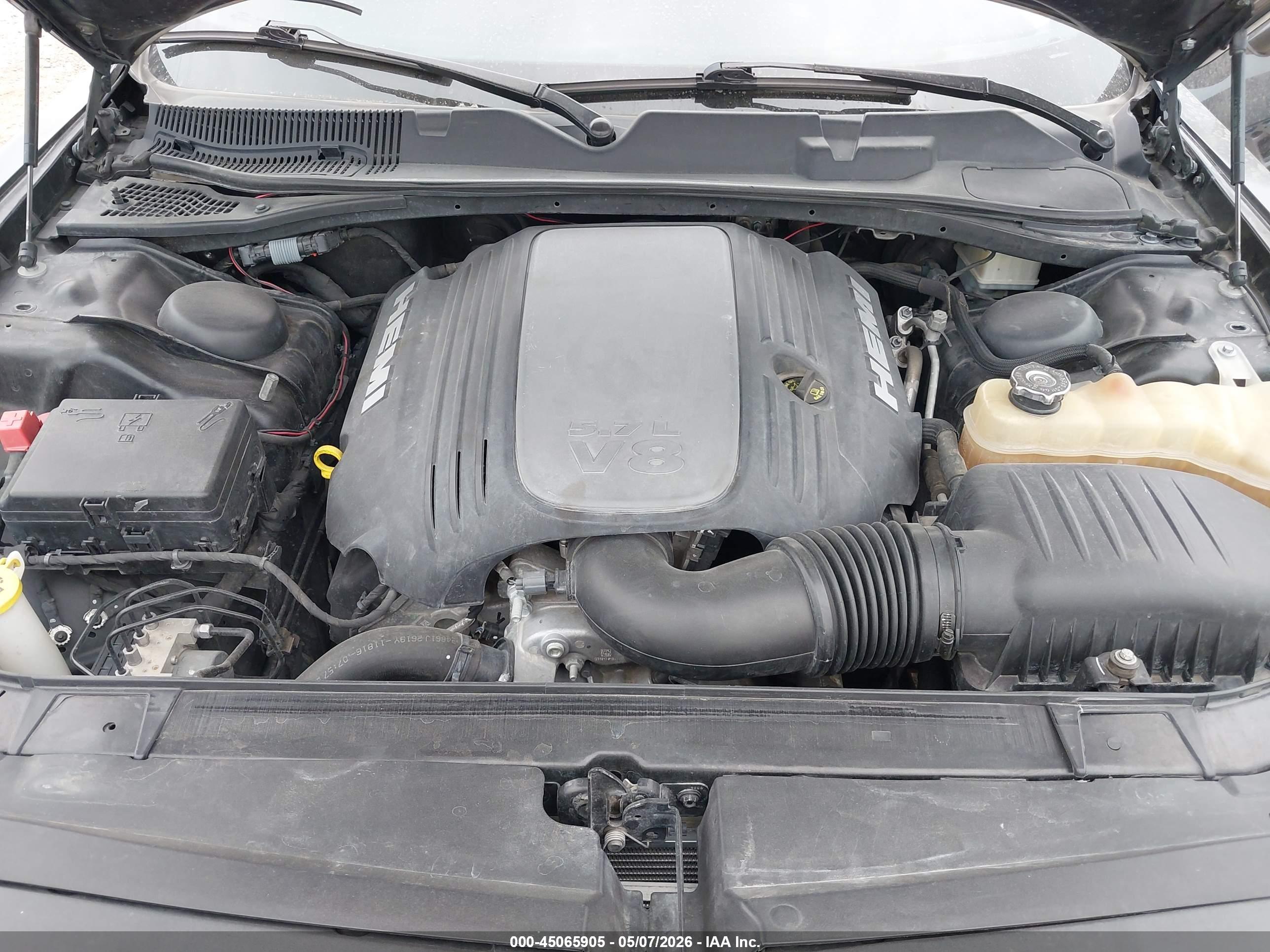 DODGE CHALLENGER image 10
