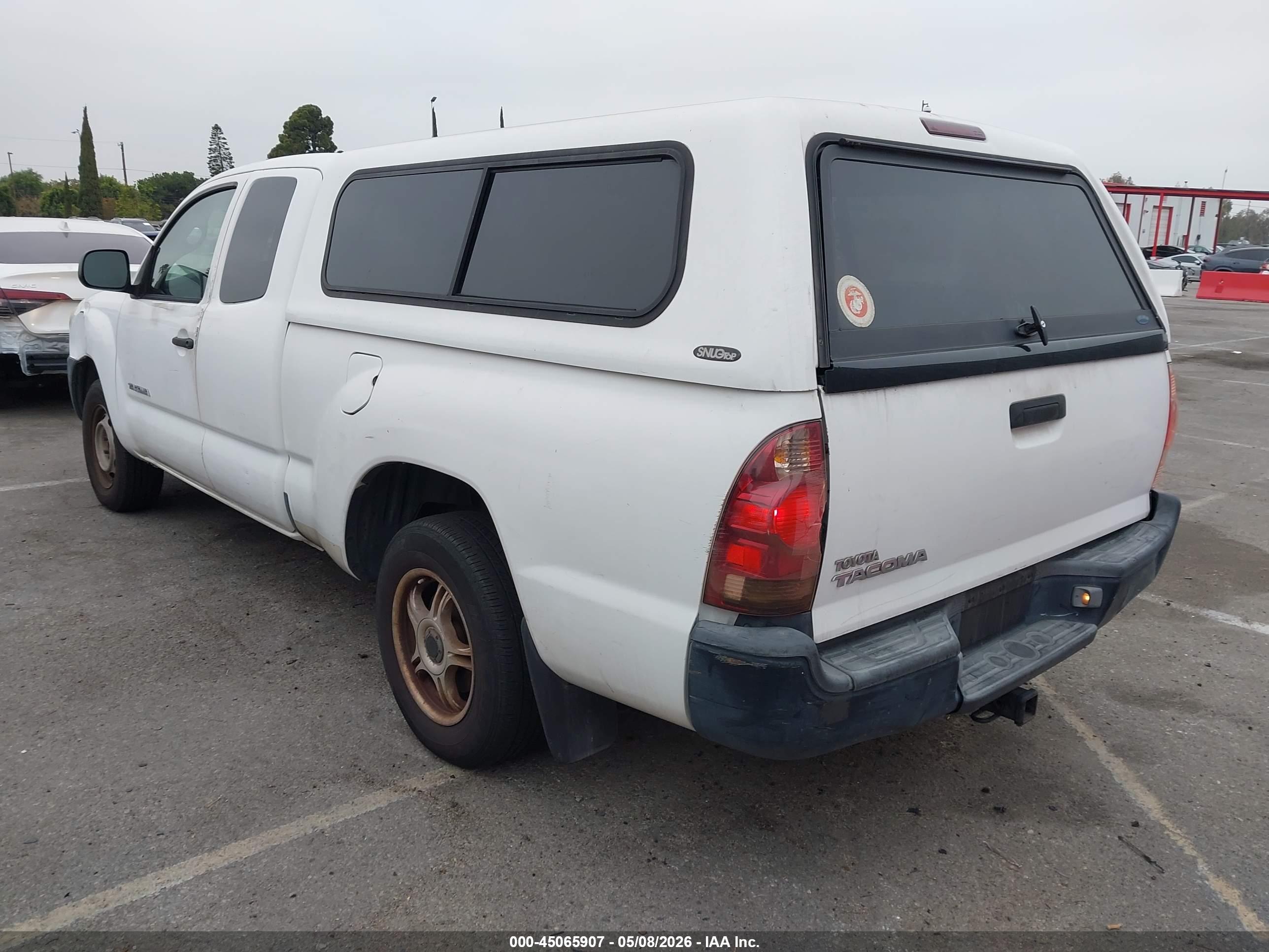 TOYOTA TACOMA image 3
