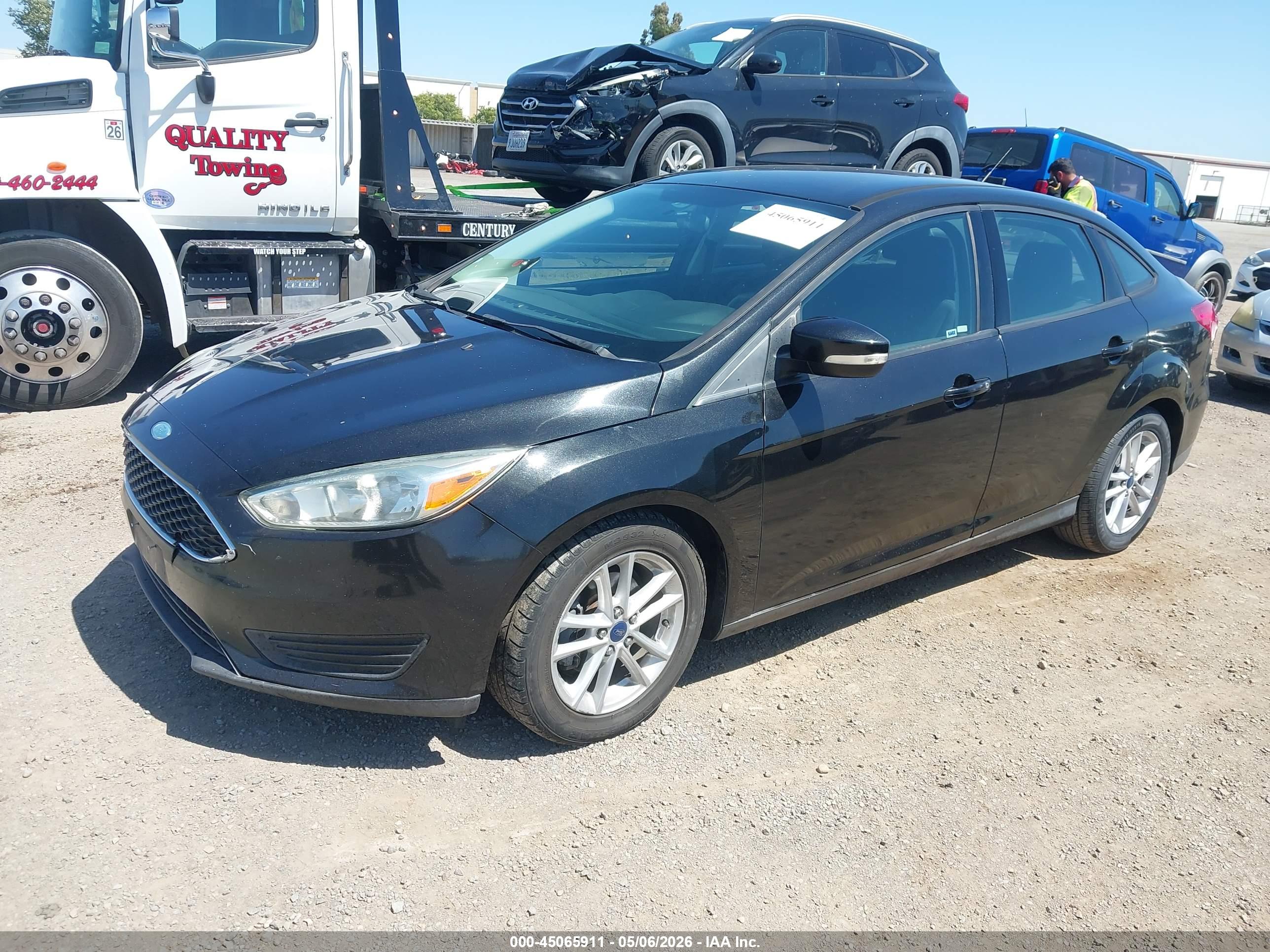 FORD FOCUS image 2