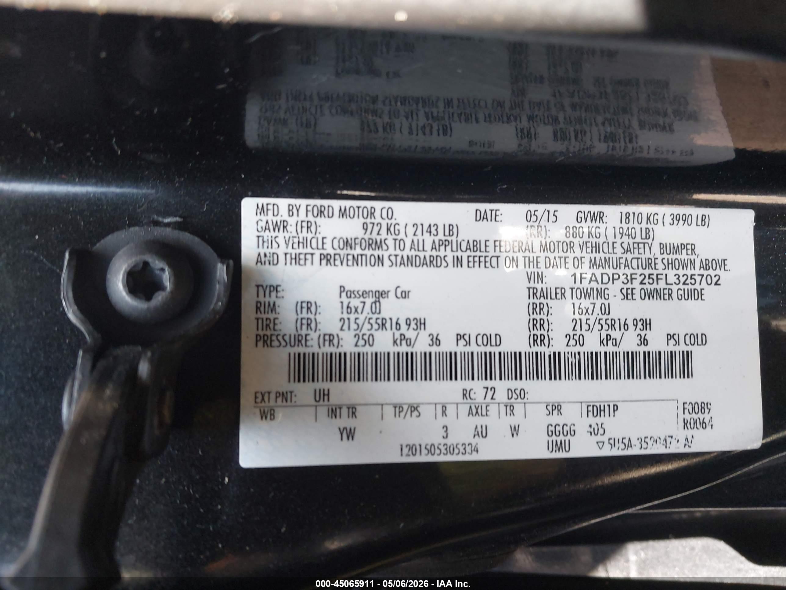 FORD FOCUS image 9