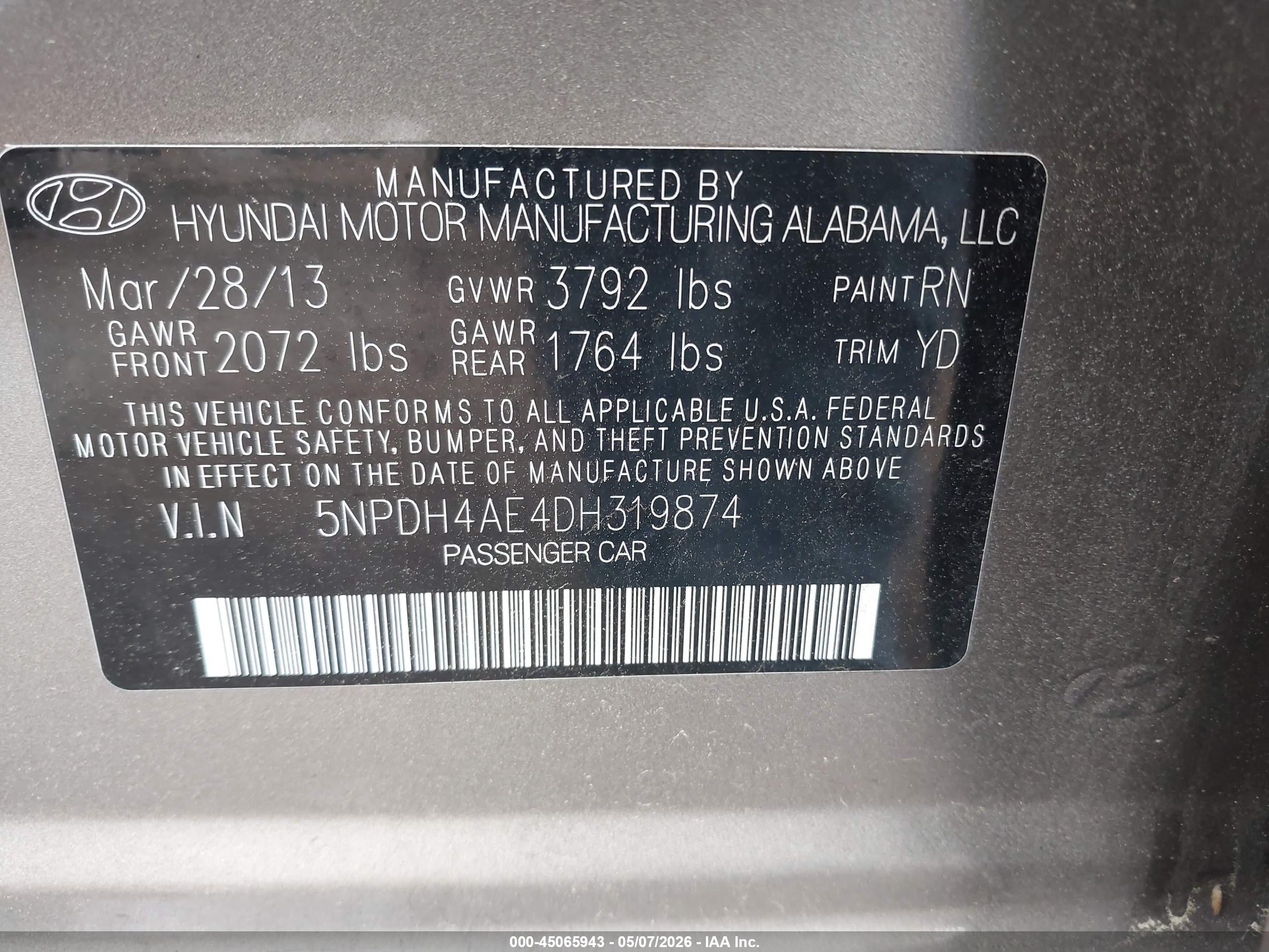 HYUNDAI ELANTRA image 9