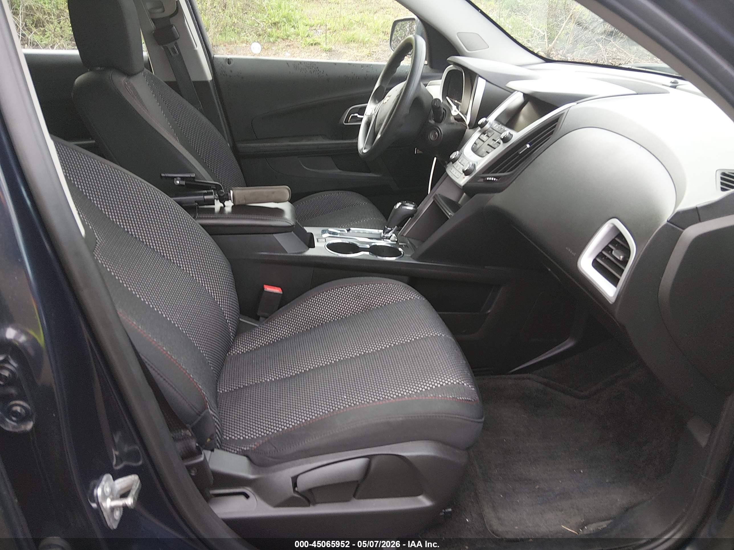 CHEVROLET EQUINOX image 5