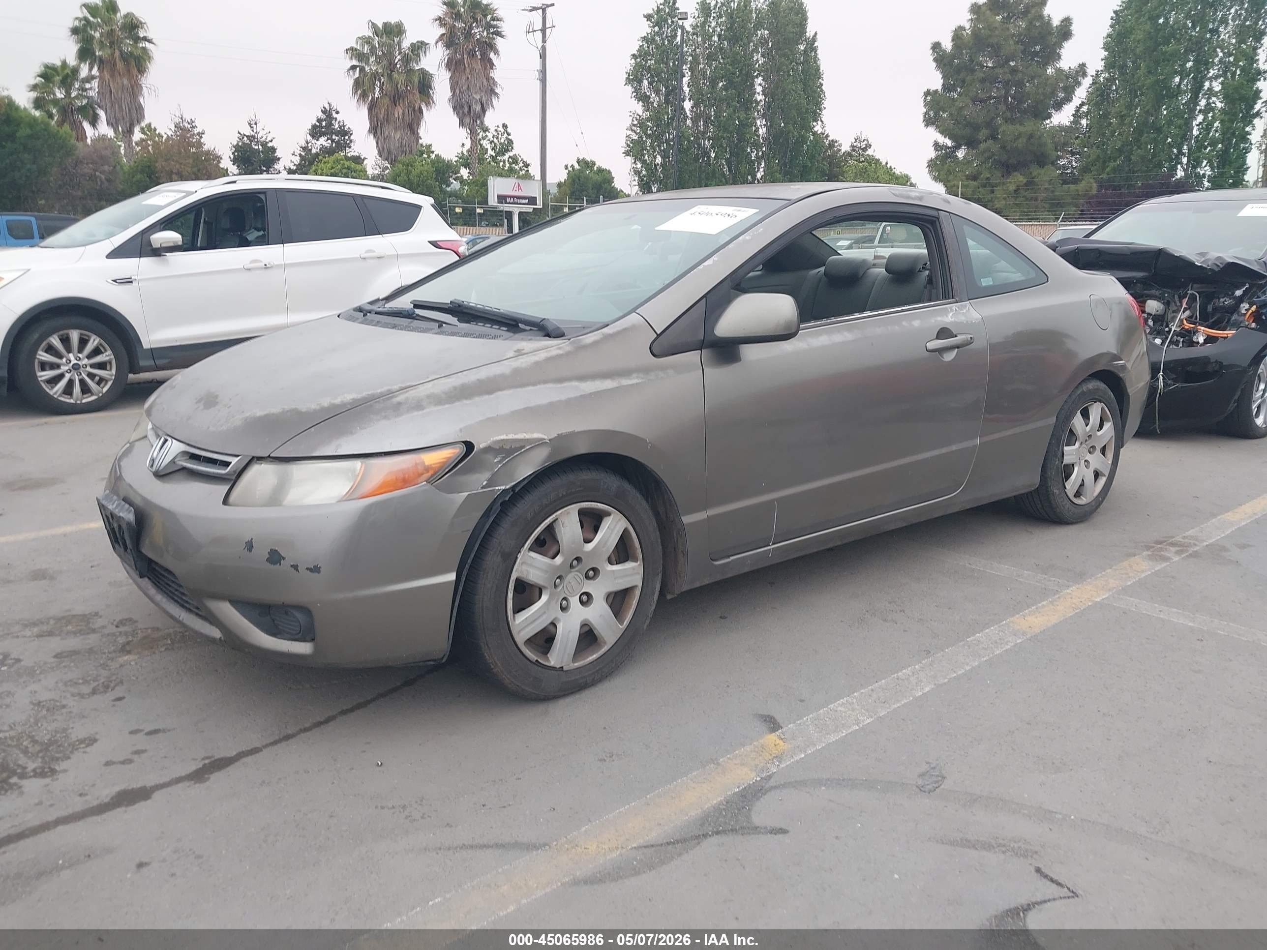 HONDA CIVIC image 2