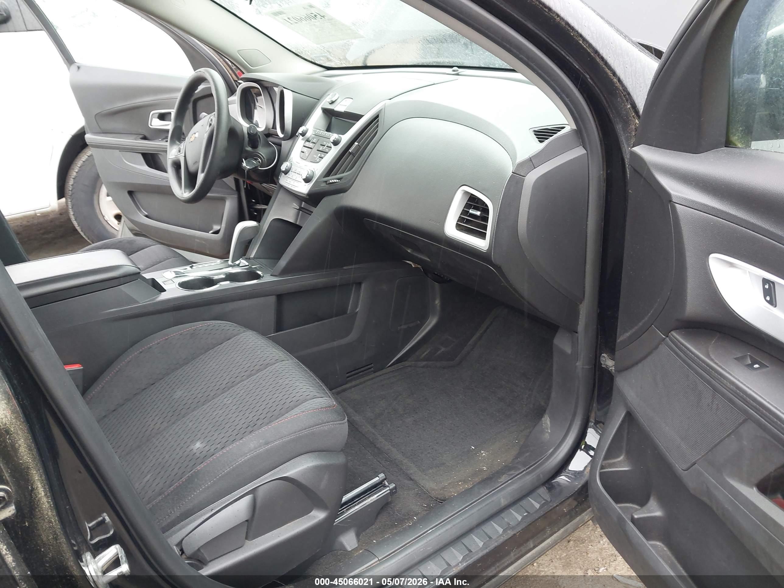 CHEVROLET EQUINOX image 5