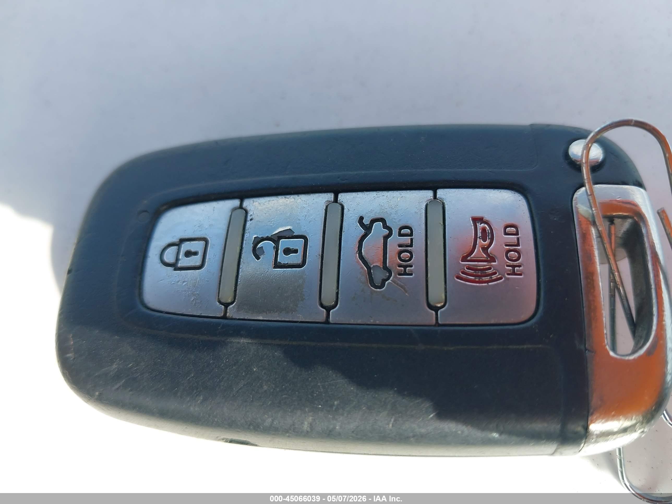 HYUNDAI SONATA image 11