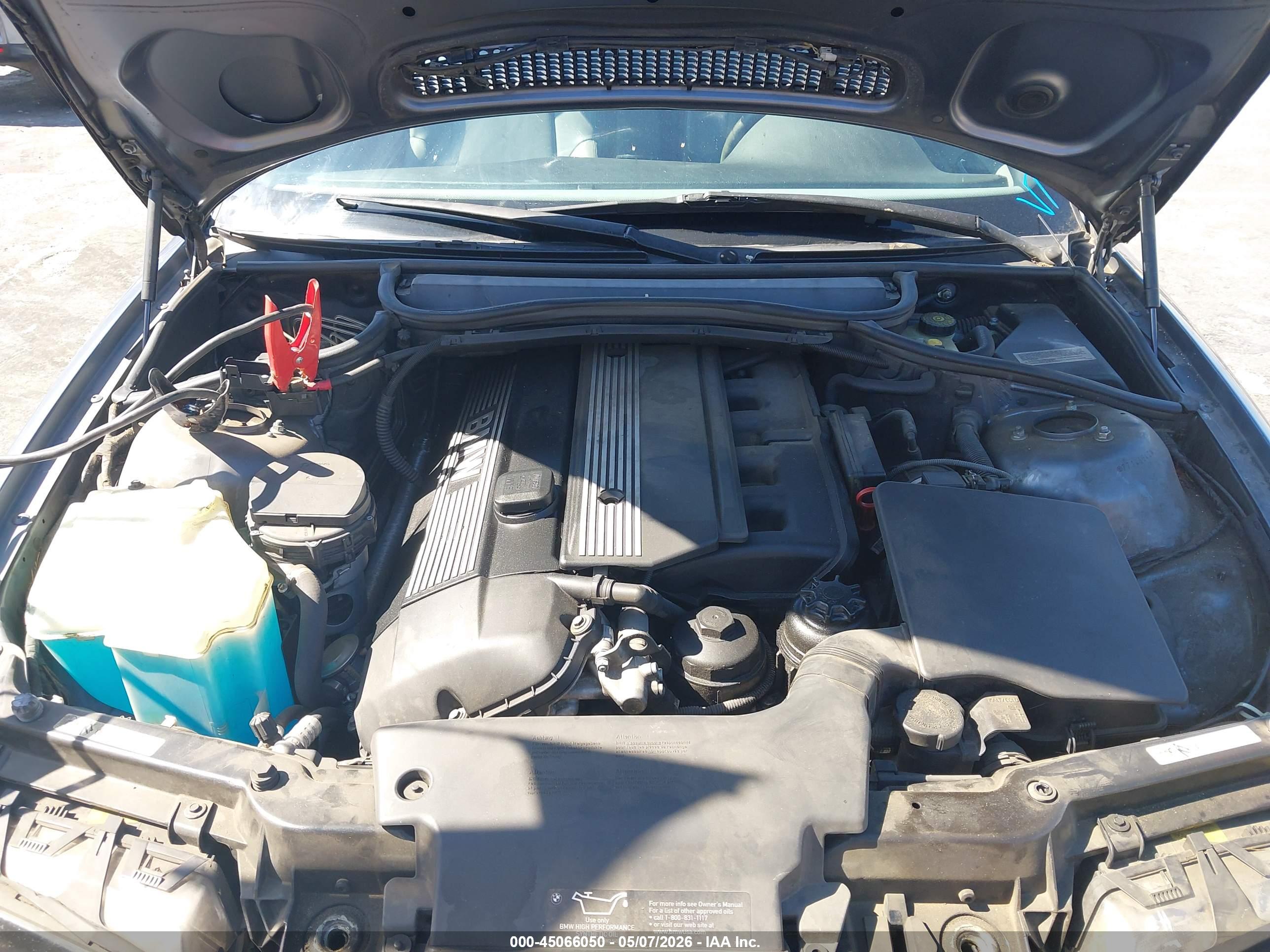 BMW 330CI image 10