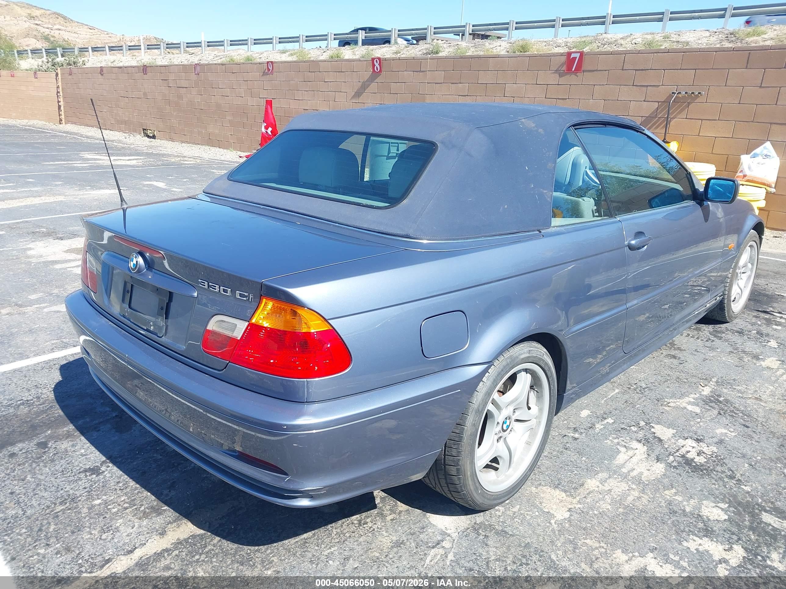BMW 330CI image 4