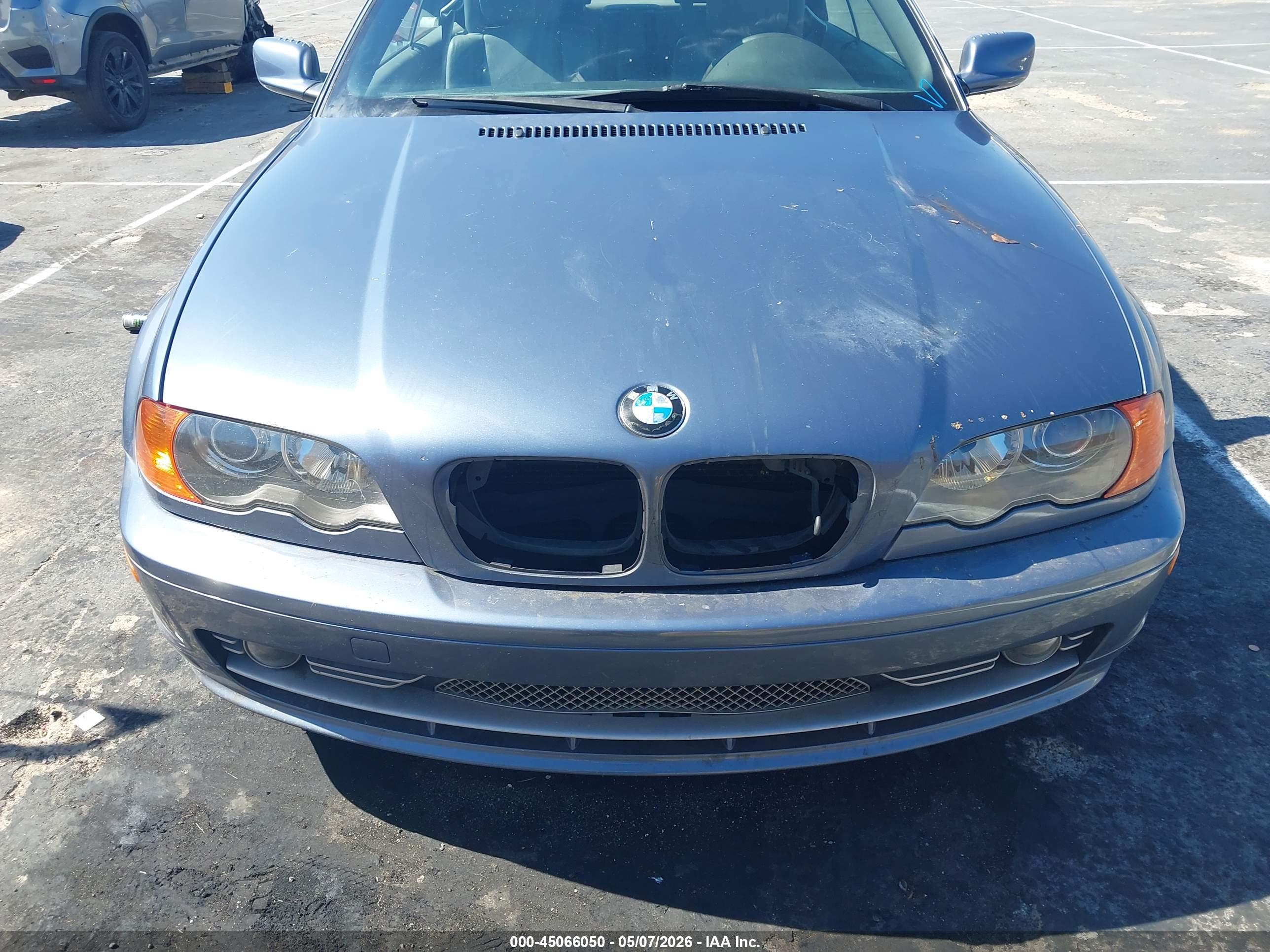 BMW 330CI image 6