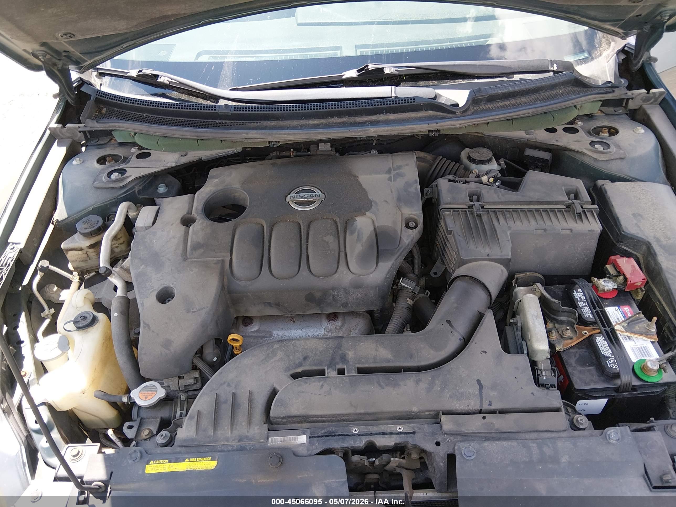 NISSAN ALTIMA image 10