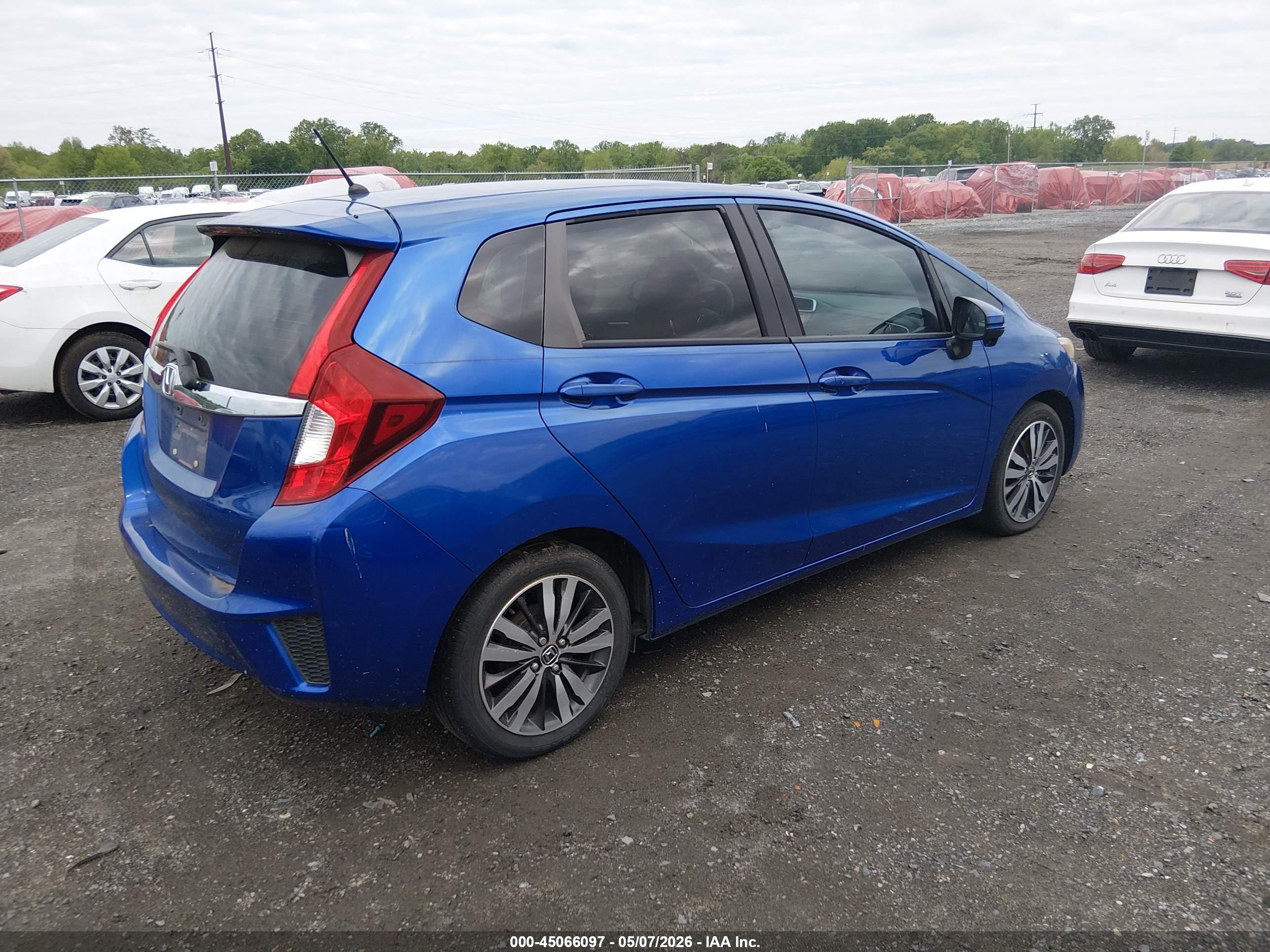 HONDA FIT image 4