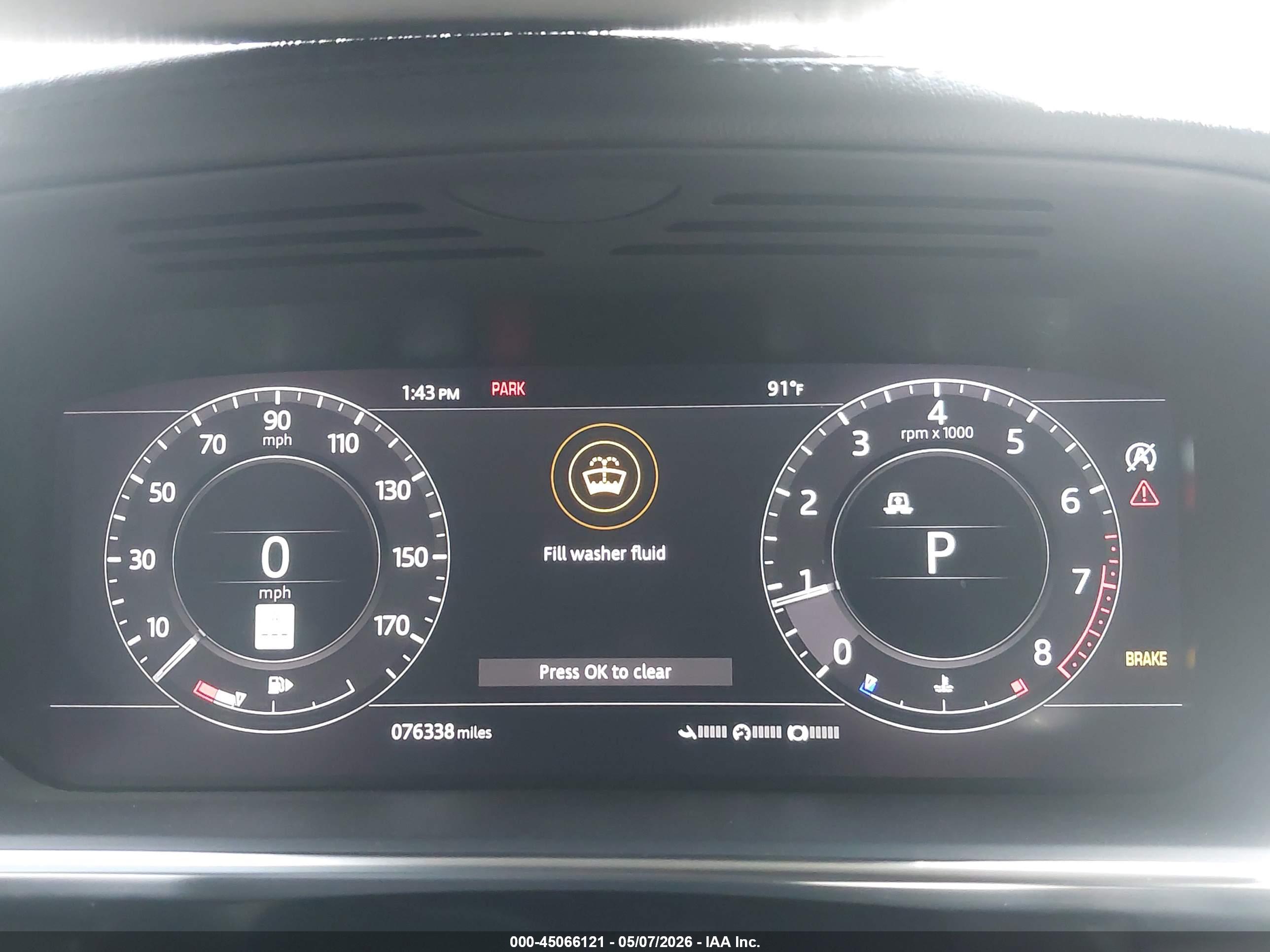 LAND ROVER image 7
