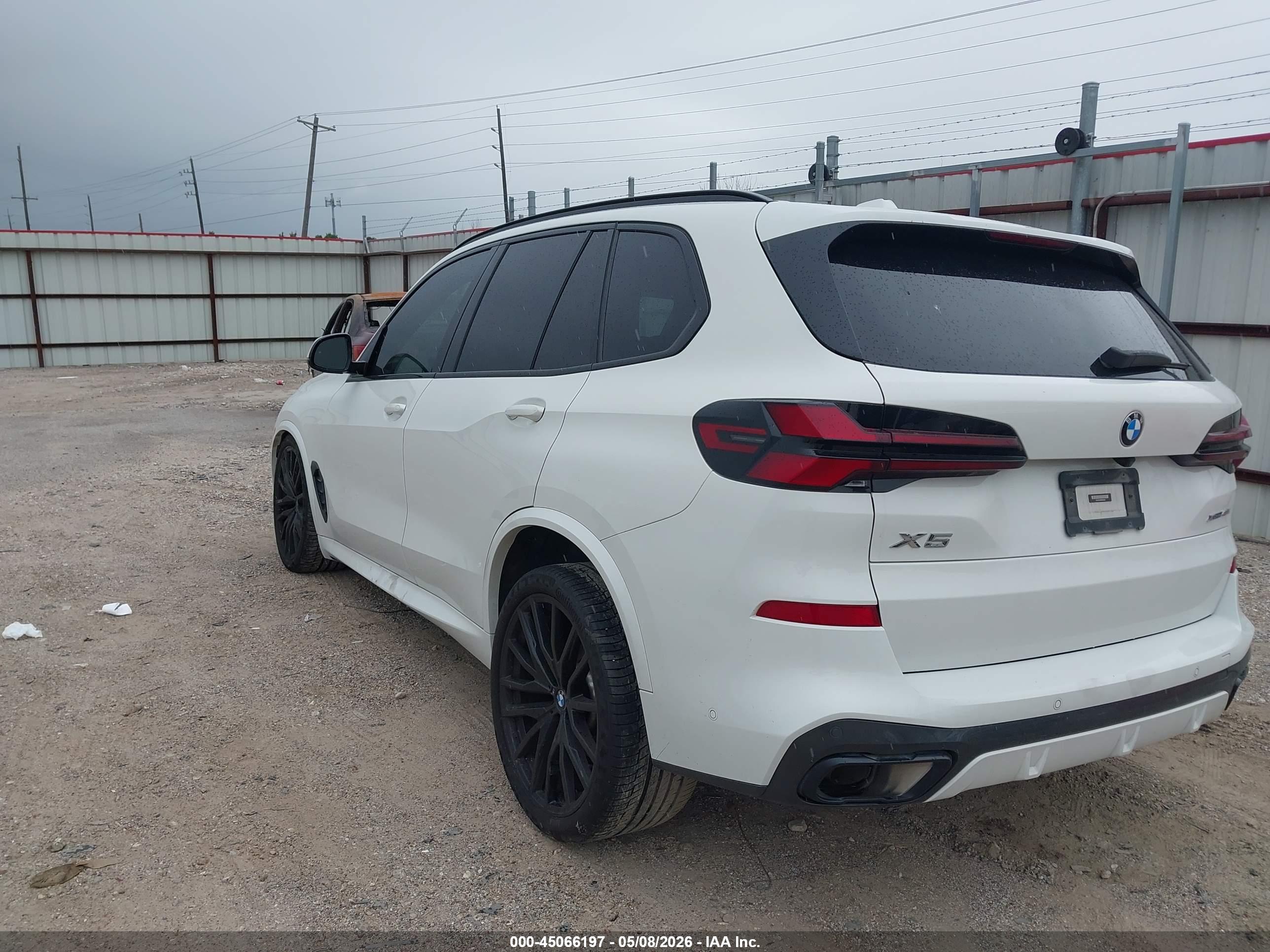BMW X5 image 3