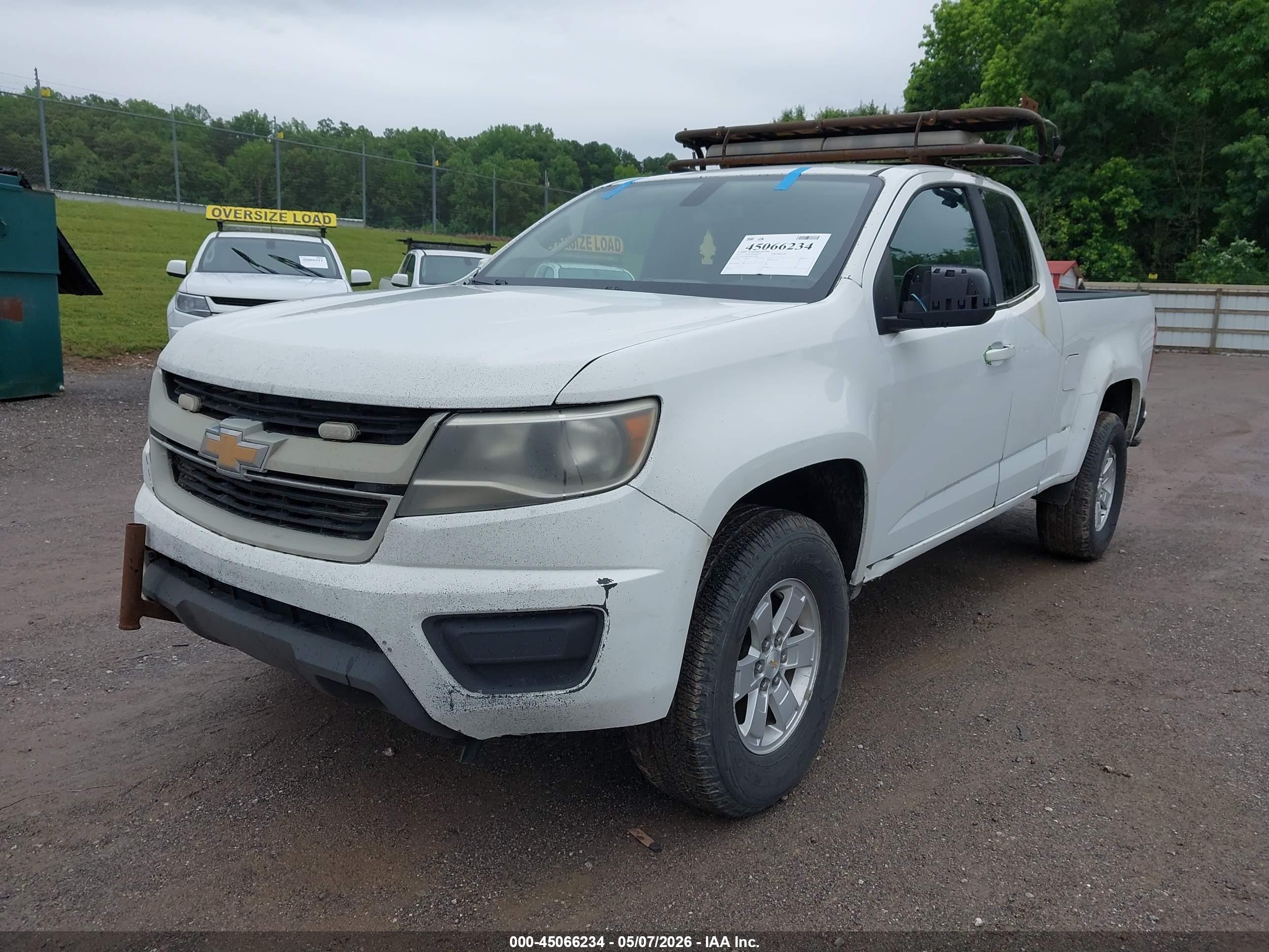CHEVROLET COLORADO image 2