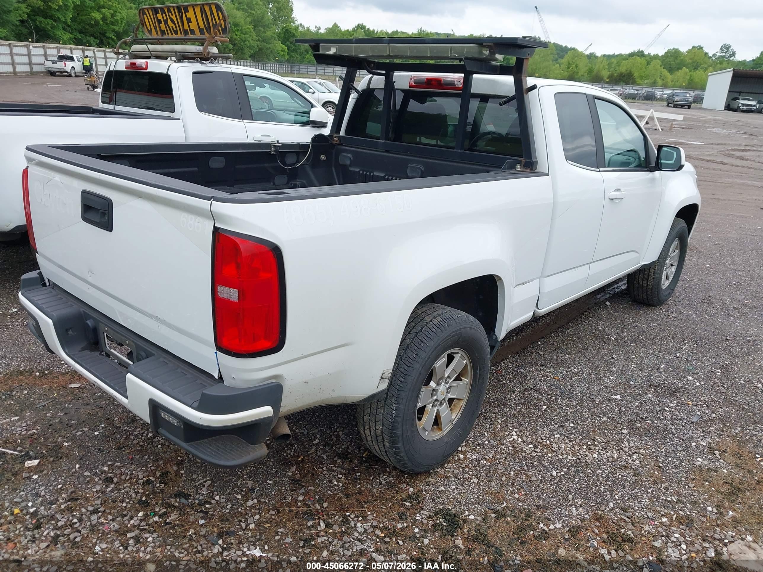CHEVROLET COLORADO image 4