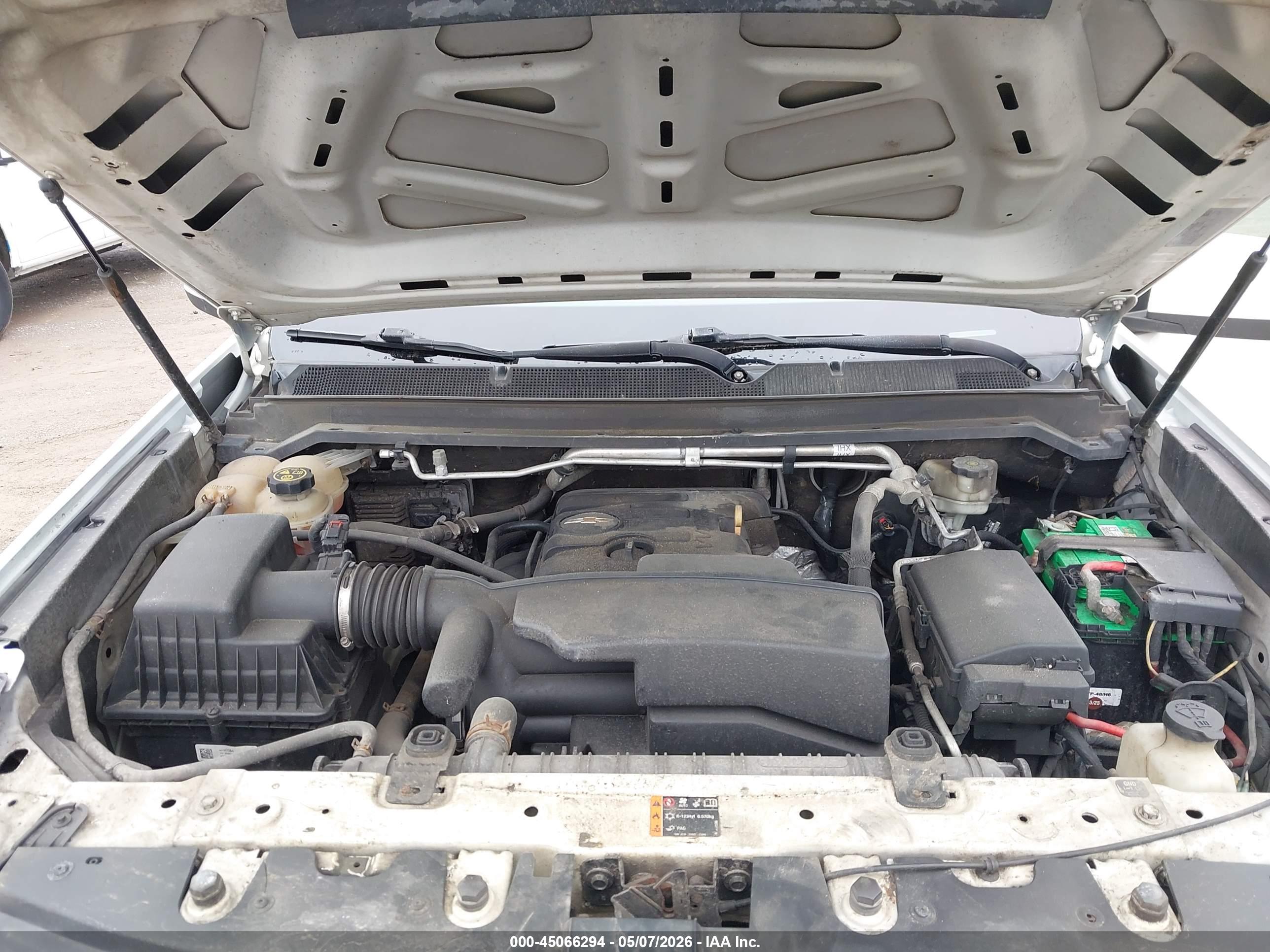 CHEVROLET COLORADO image 10