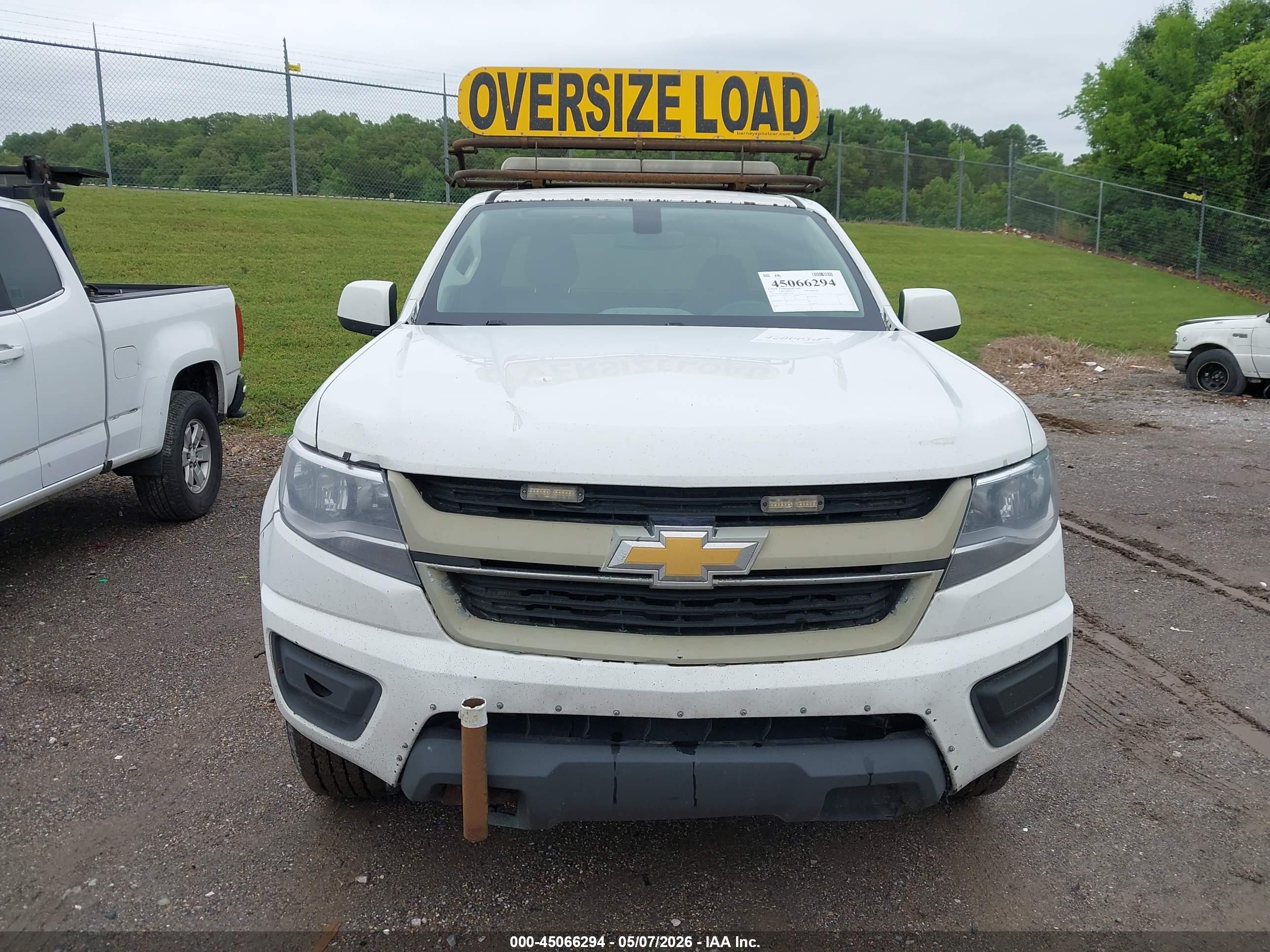CHEVROLET COLORADO image 6