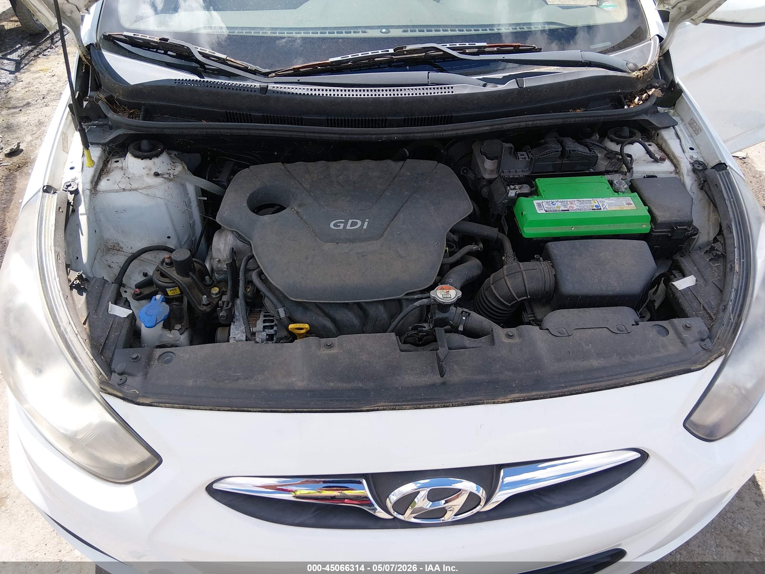 HYUNDAI ACCENT image 10