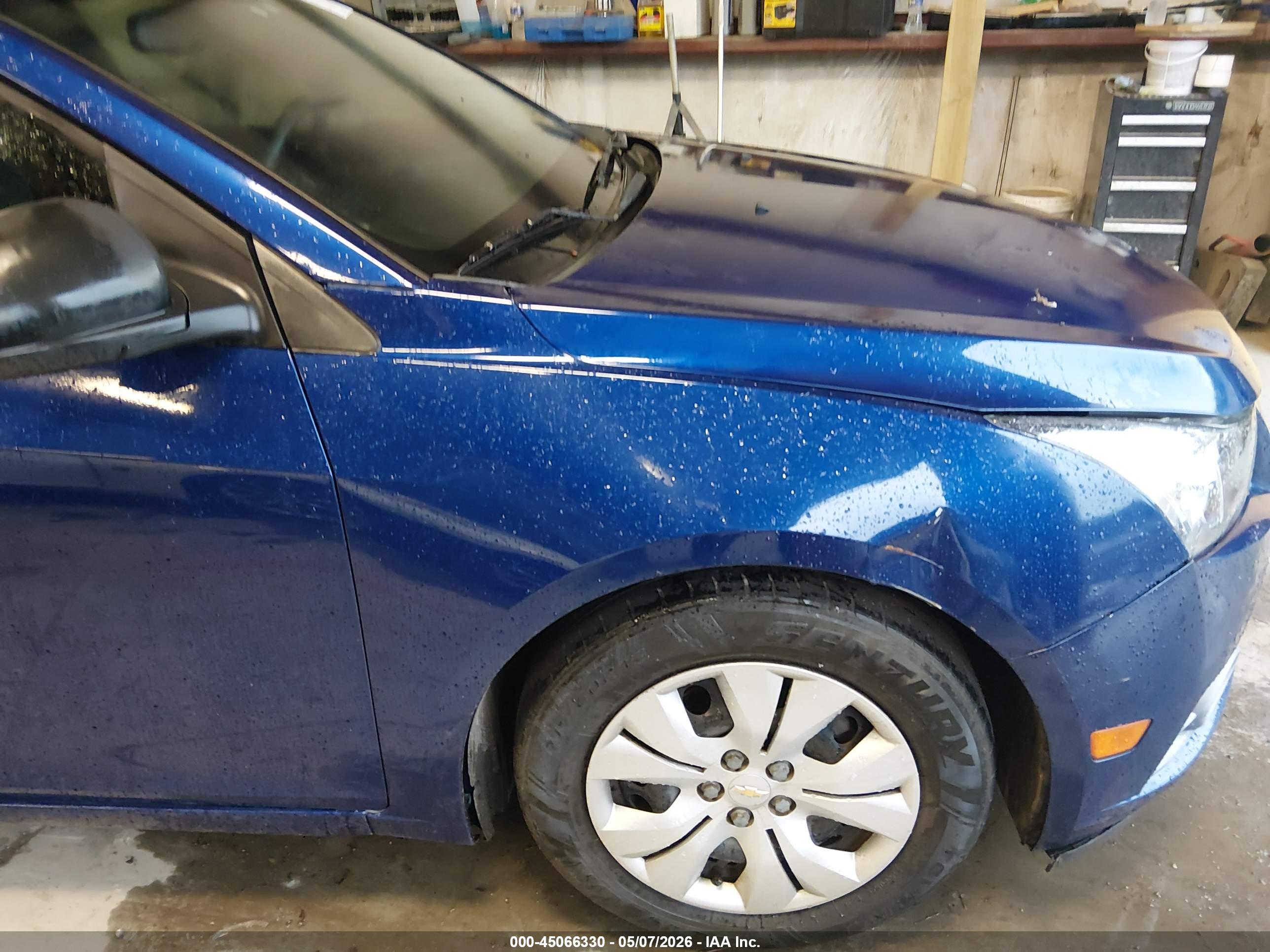 CHEVROLET CRUZE image 6