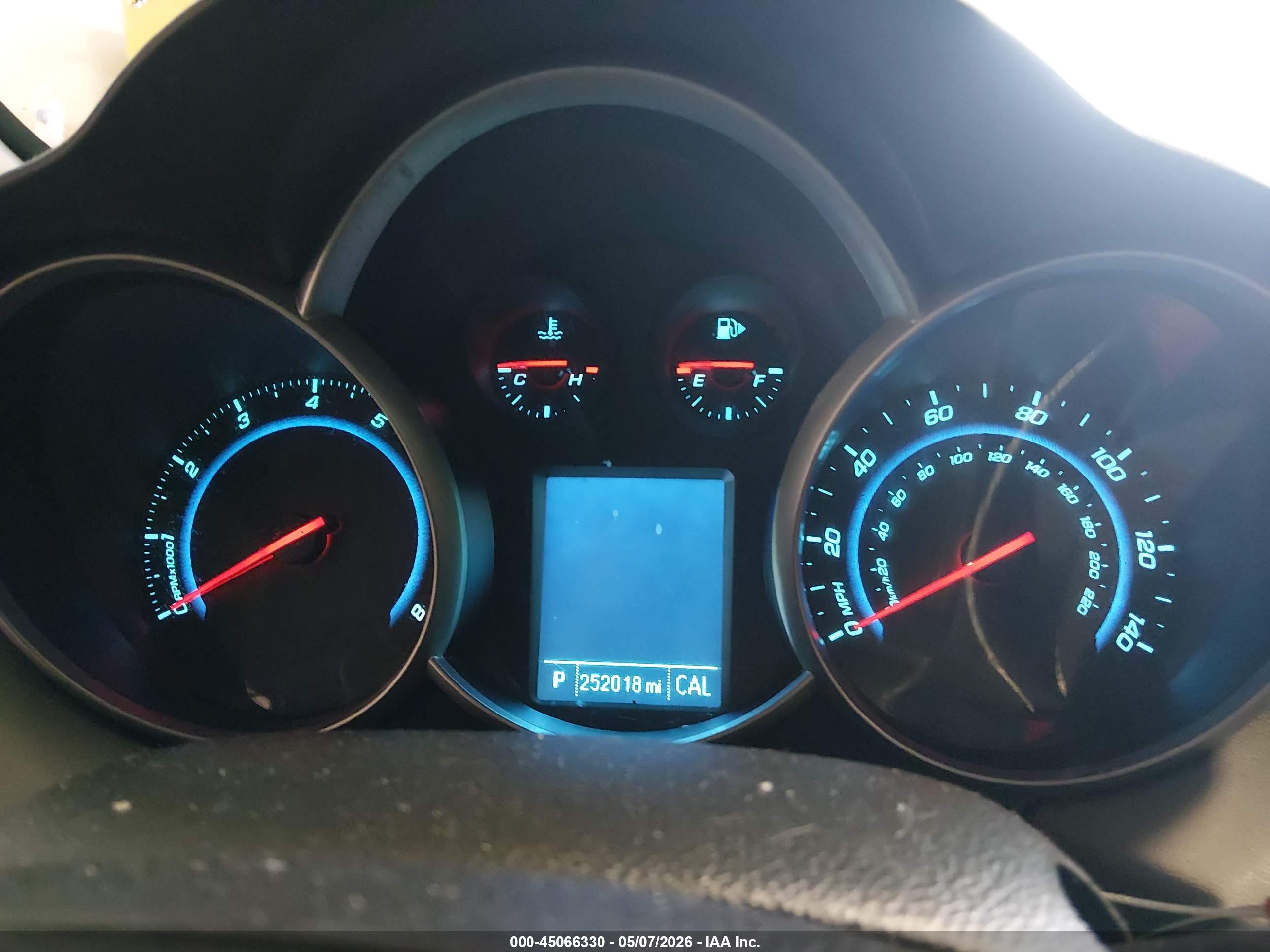 CHEVROLET CRUZE image 7
