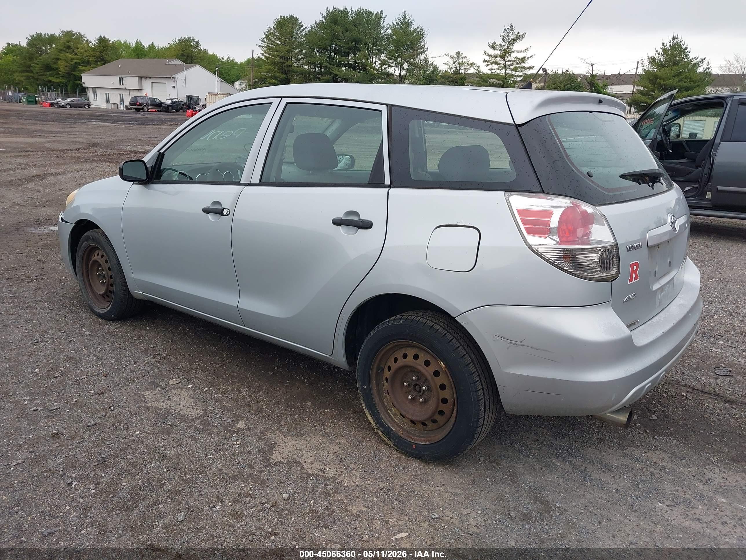 TOYOTA MATRIX image 3