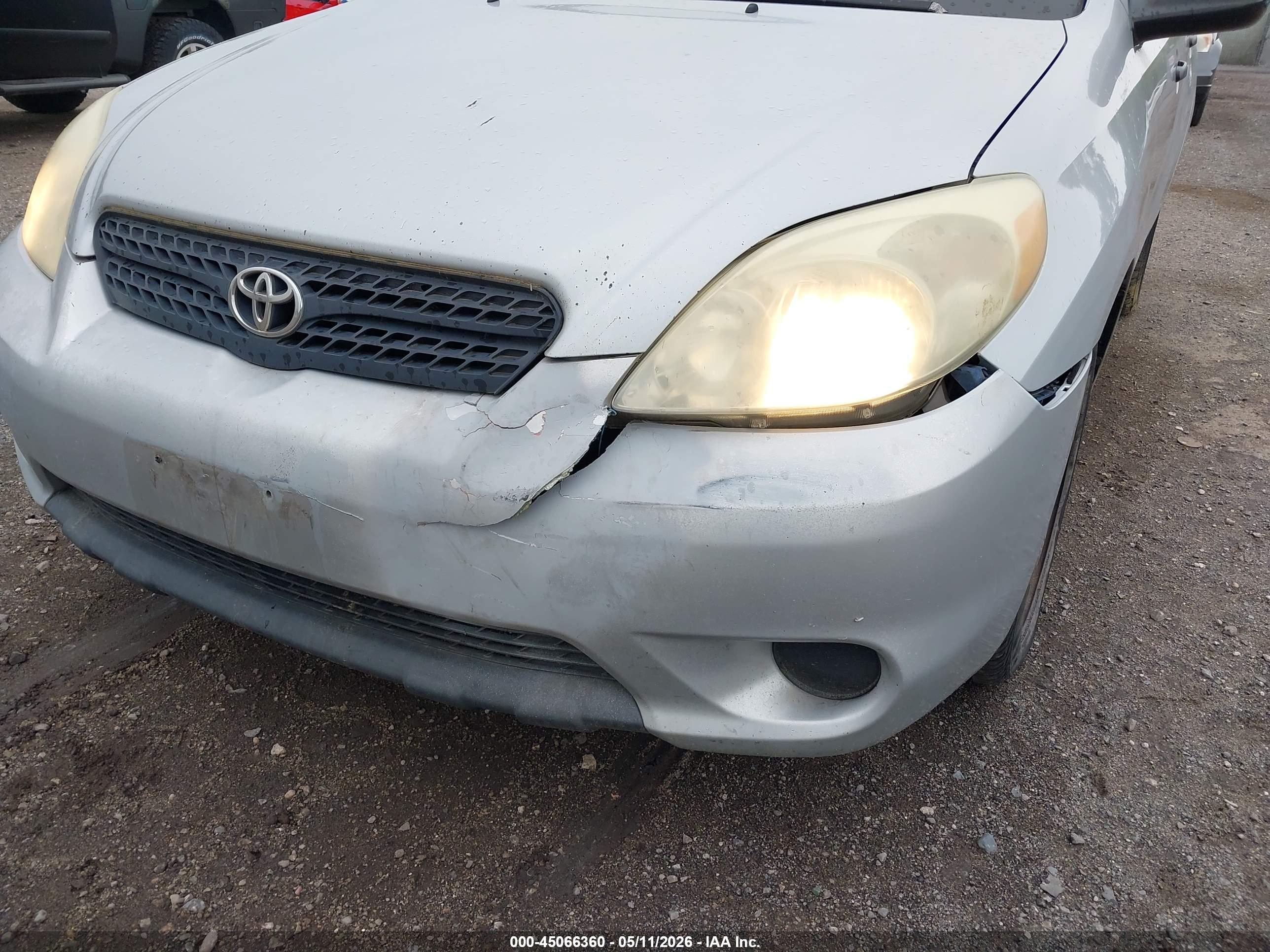 TOYOTA MATRIX image 6