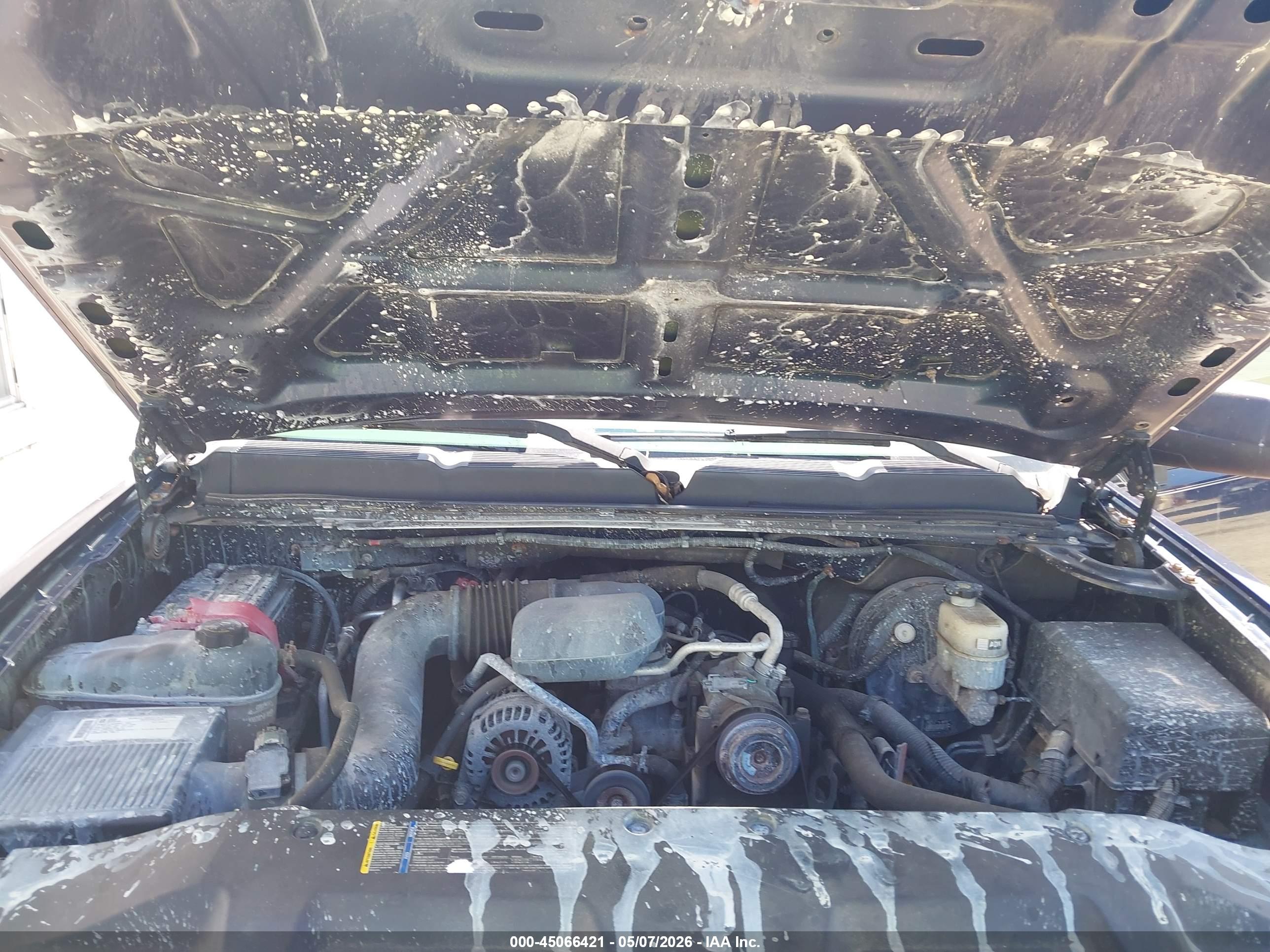 CHEVROLET SILVERADO image 10