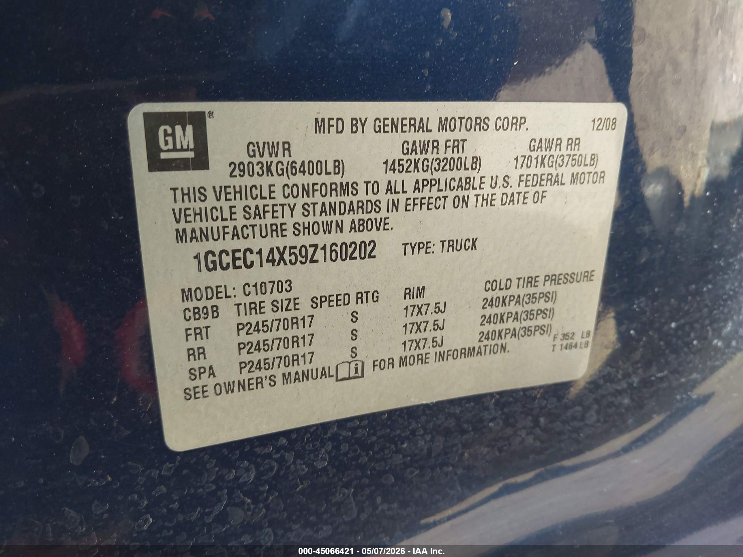 CHEVROLET SILVERADO image 9