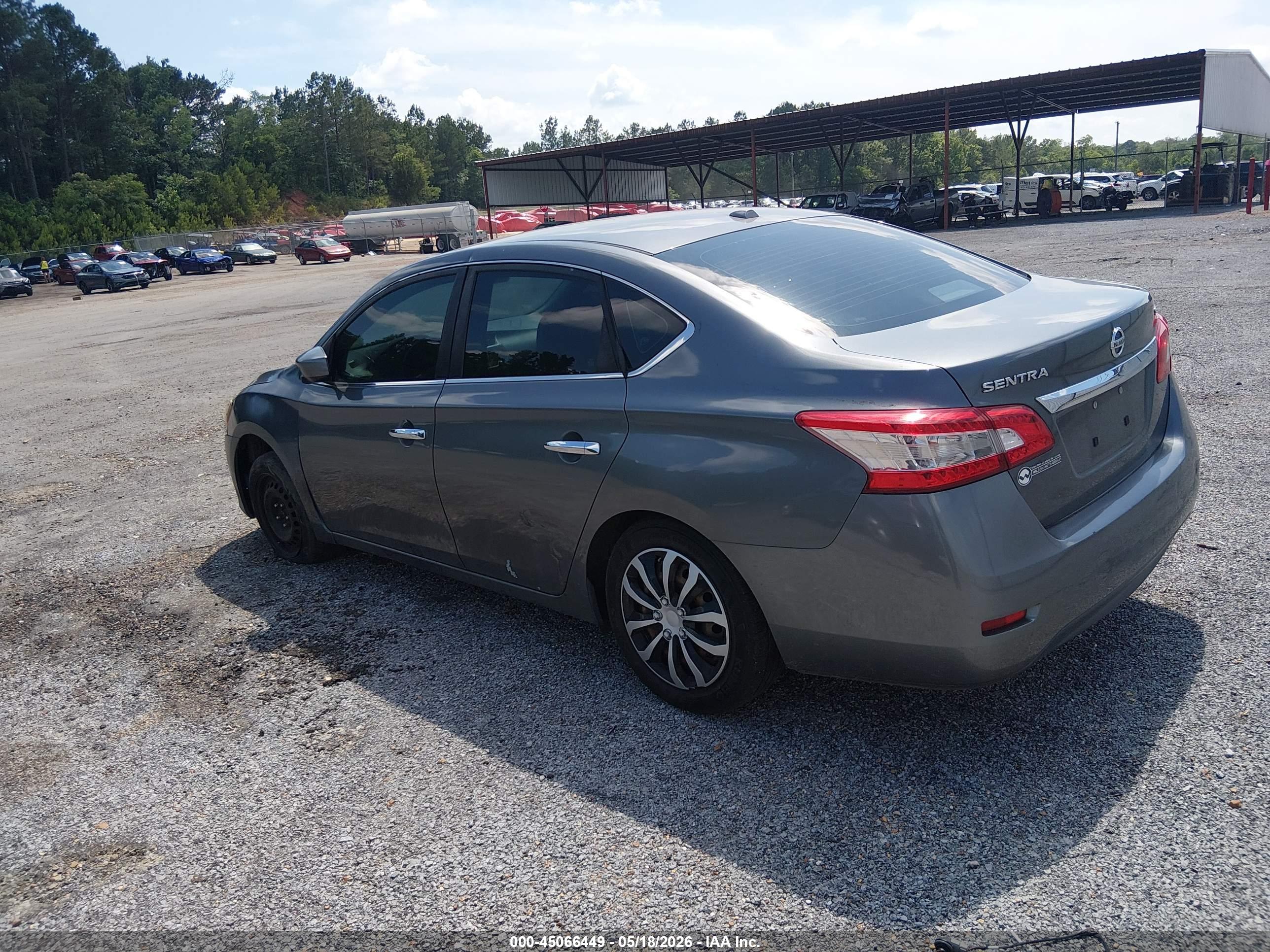 NISSAN SENTRA image 3