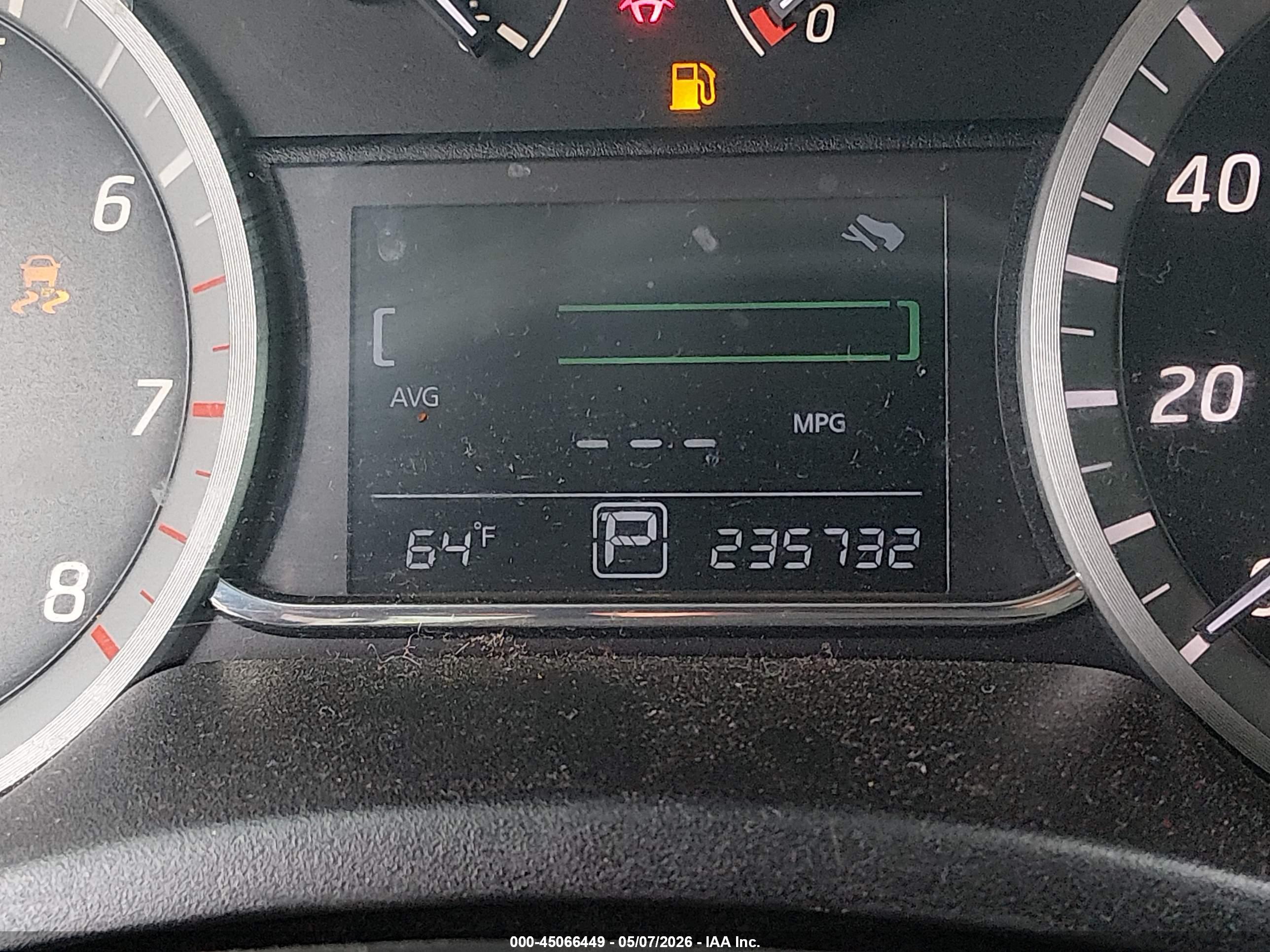 NISSAN SENTRA image 7