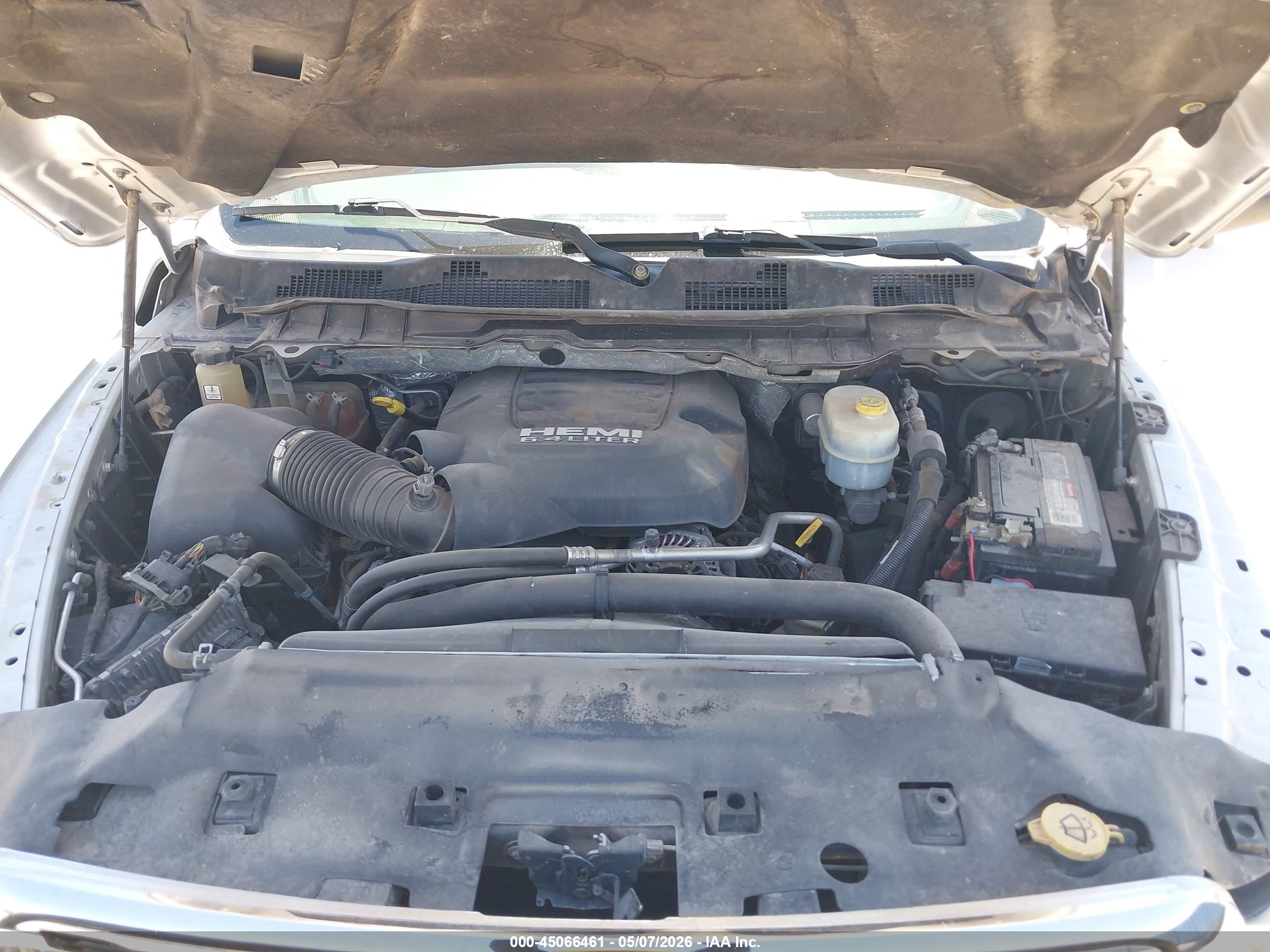 RAM 2500 image 10